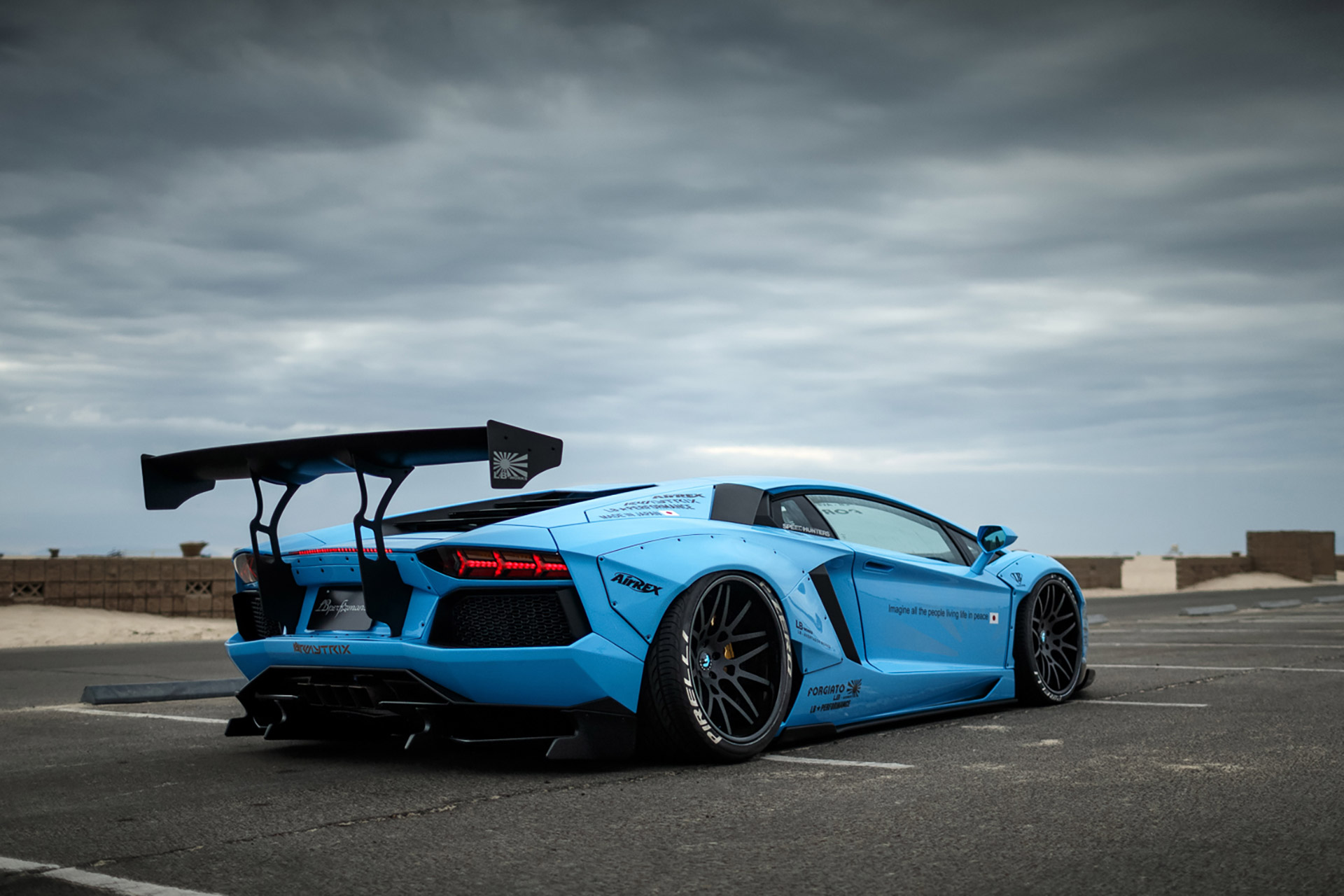 AVENTADOR_WORKS002
