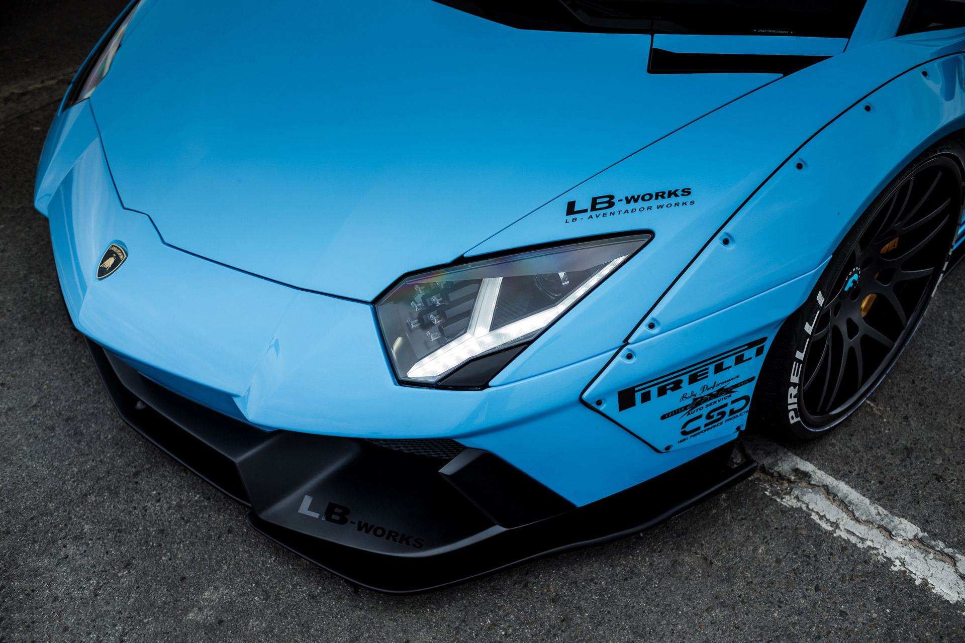 AVENTADOR_WORKS004