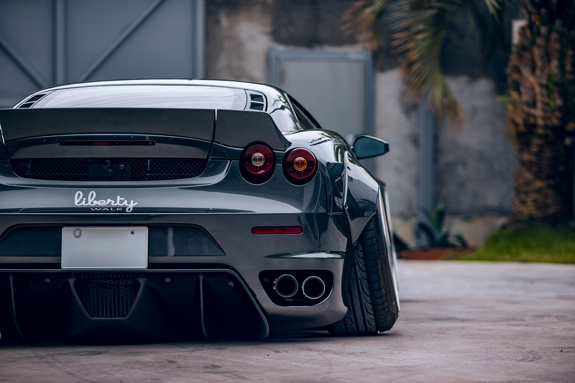 F430_00001