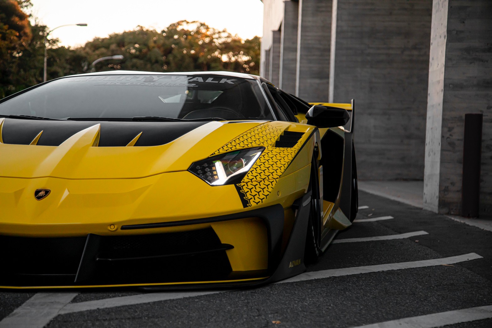 LB-Silhouette WORKS AVENTADOR GT Evo06