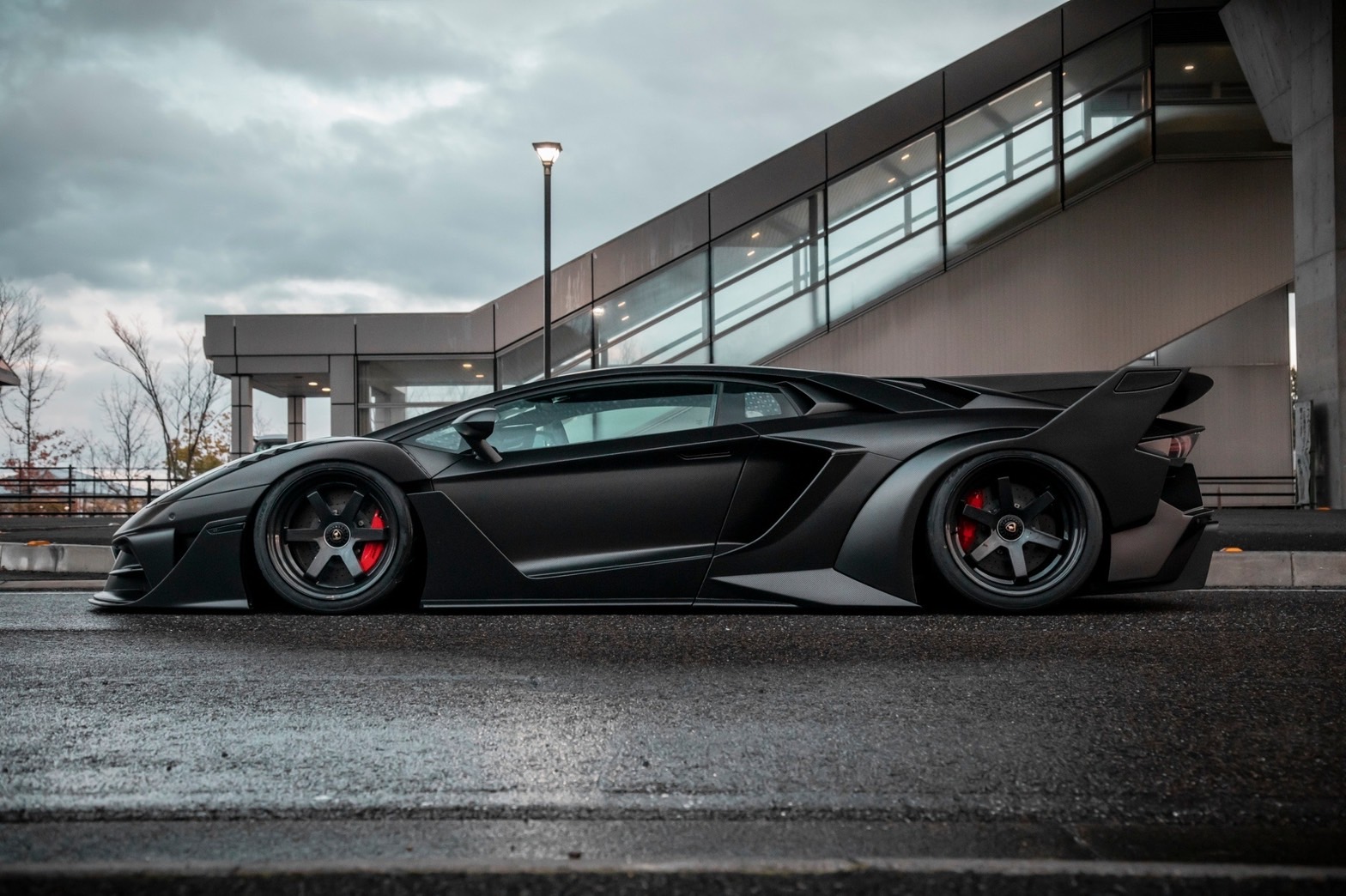 LB-Silhouette WORKS AVENTADOR GT Evo13