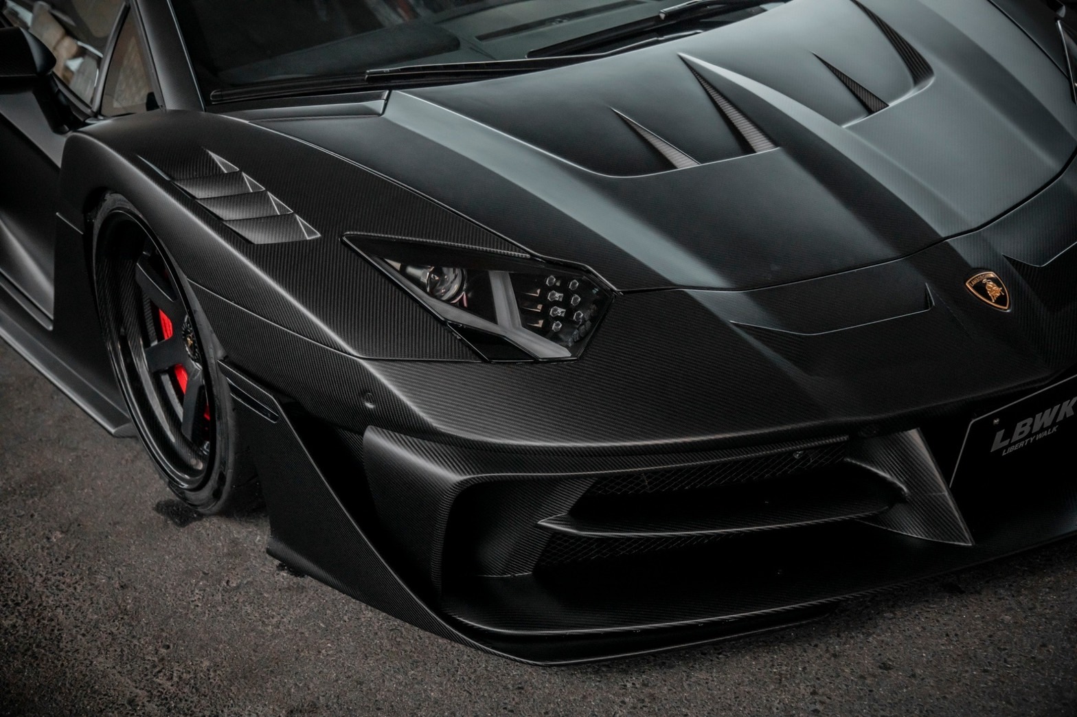 LB-Silhouette WORKS AVENTADOR GT Evo14
