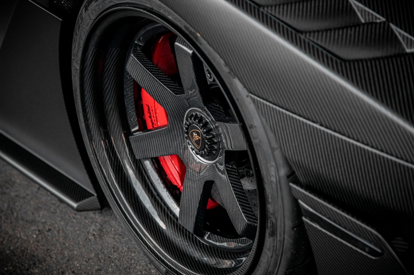 LB-Silhouette WORKS AVENTADOR GT Evo17