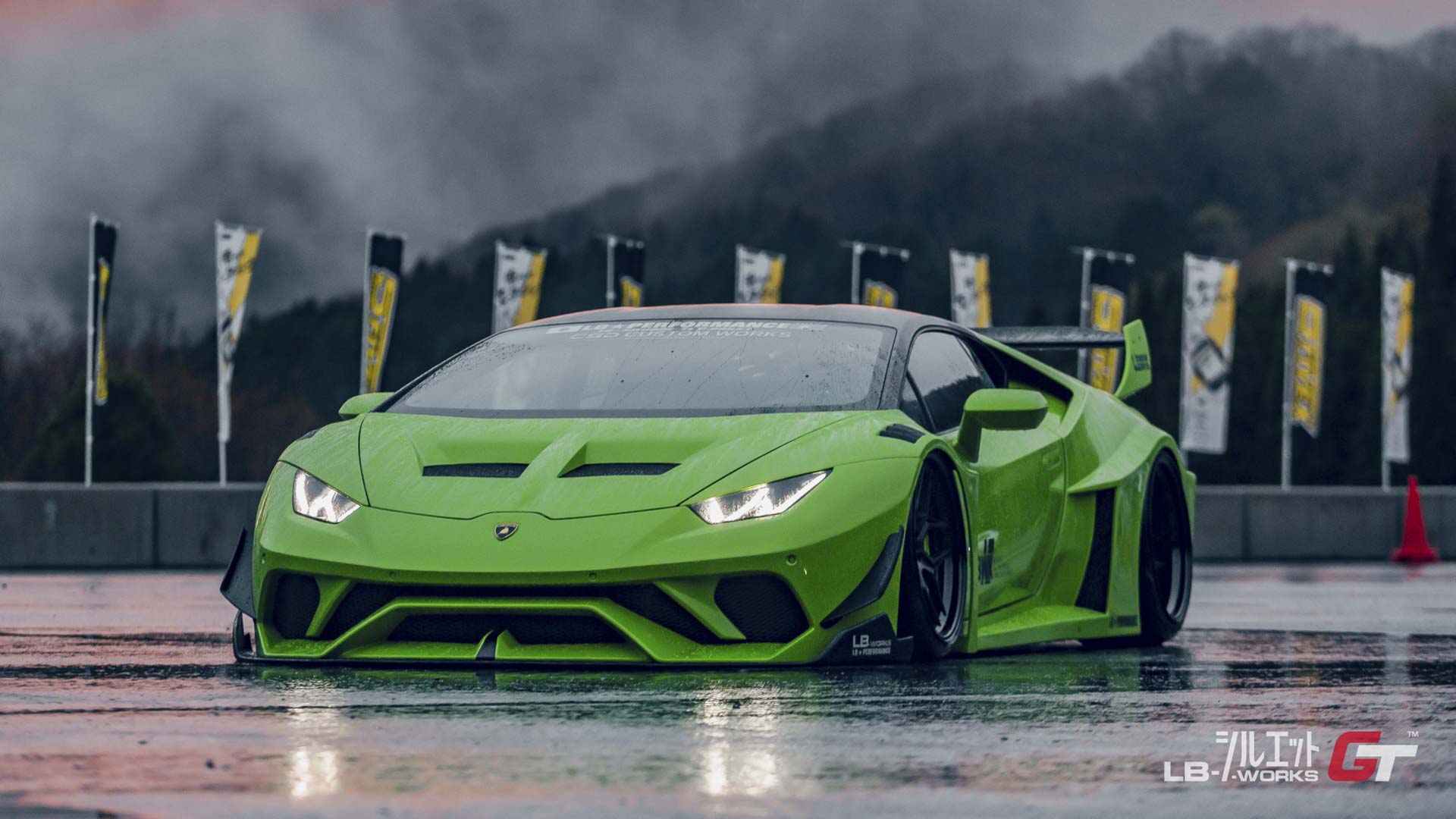 LB-Silhouette WORKS HURACAN GT1