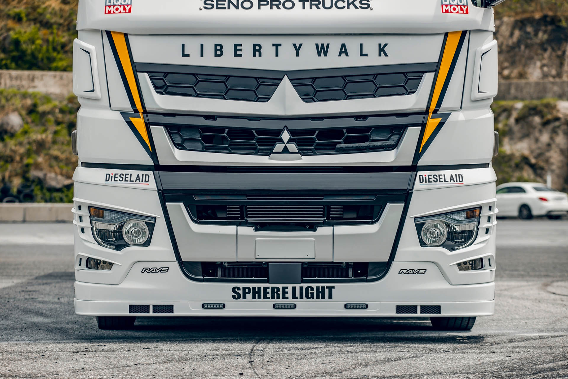 LB-TRUCKS Mitsubishi Fuso SUPER GREAT Complete Body kit06