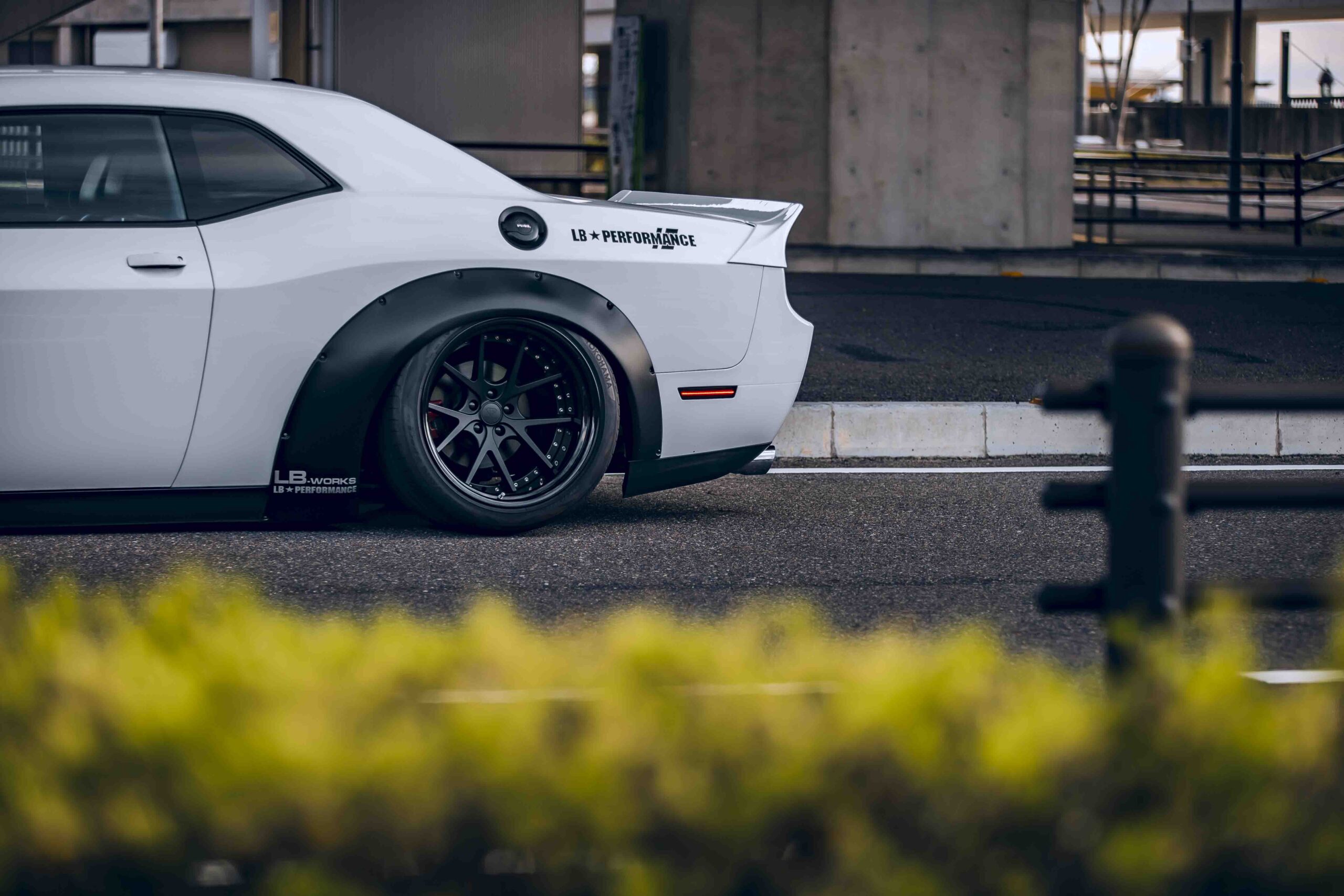 LB-WORKS DODGE Challenger_7