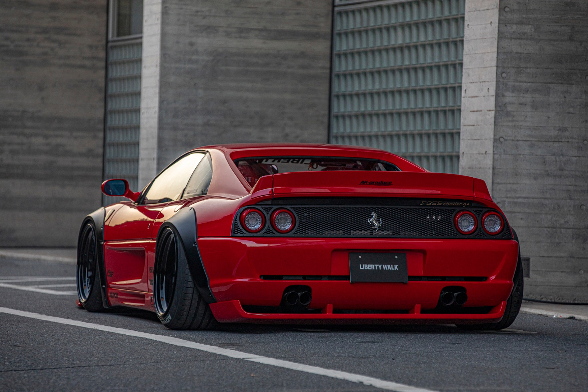 LB-WORKS-Ferrari-F35500001