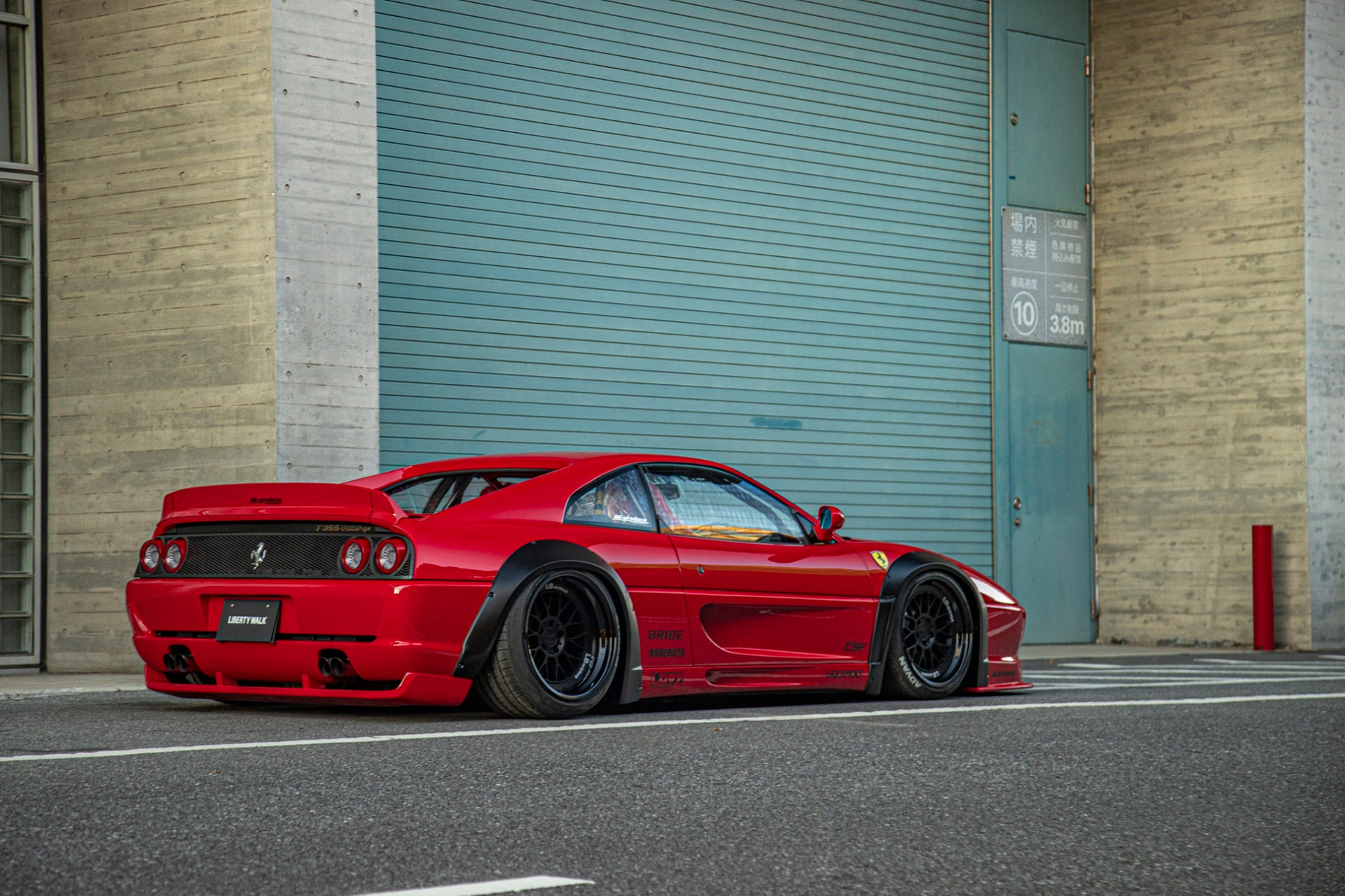 LB-WORKS-Ferrari-F35500006