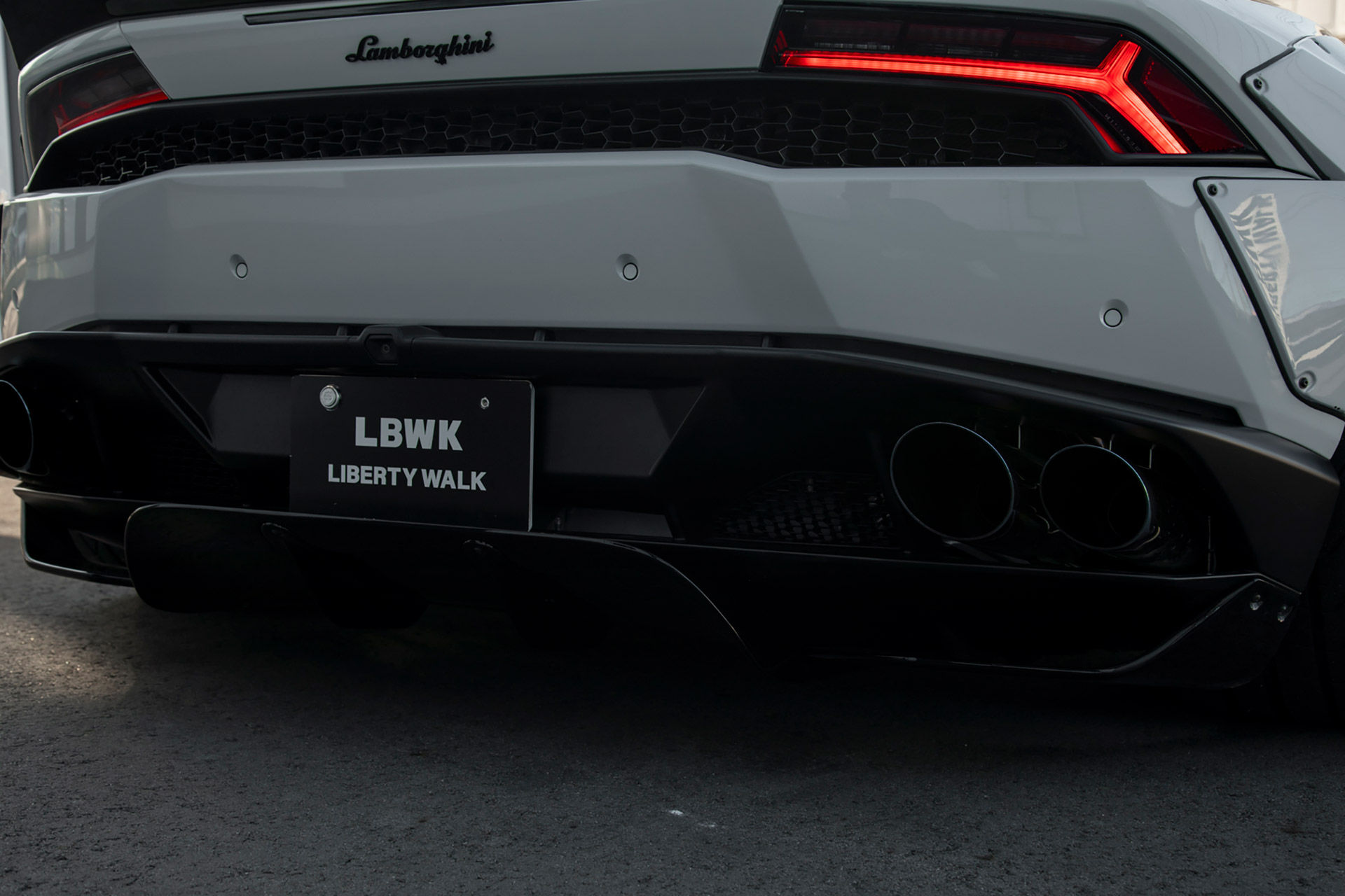 LB-WORKS-Lamborghini-HURACAN00013