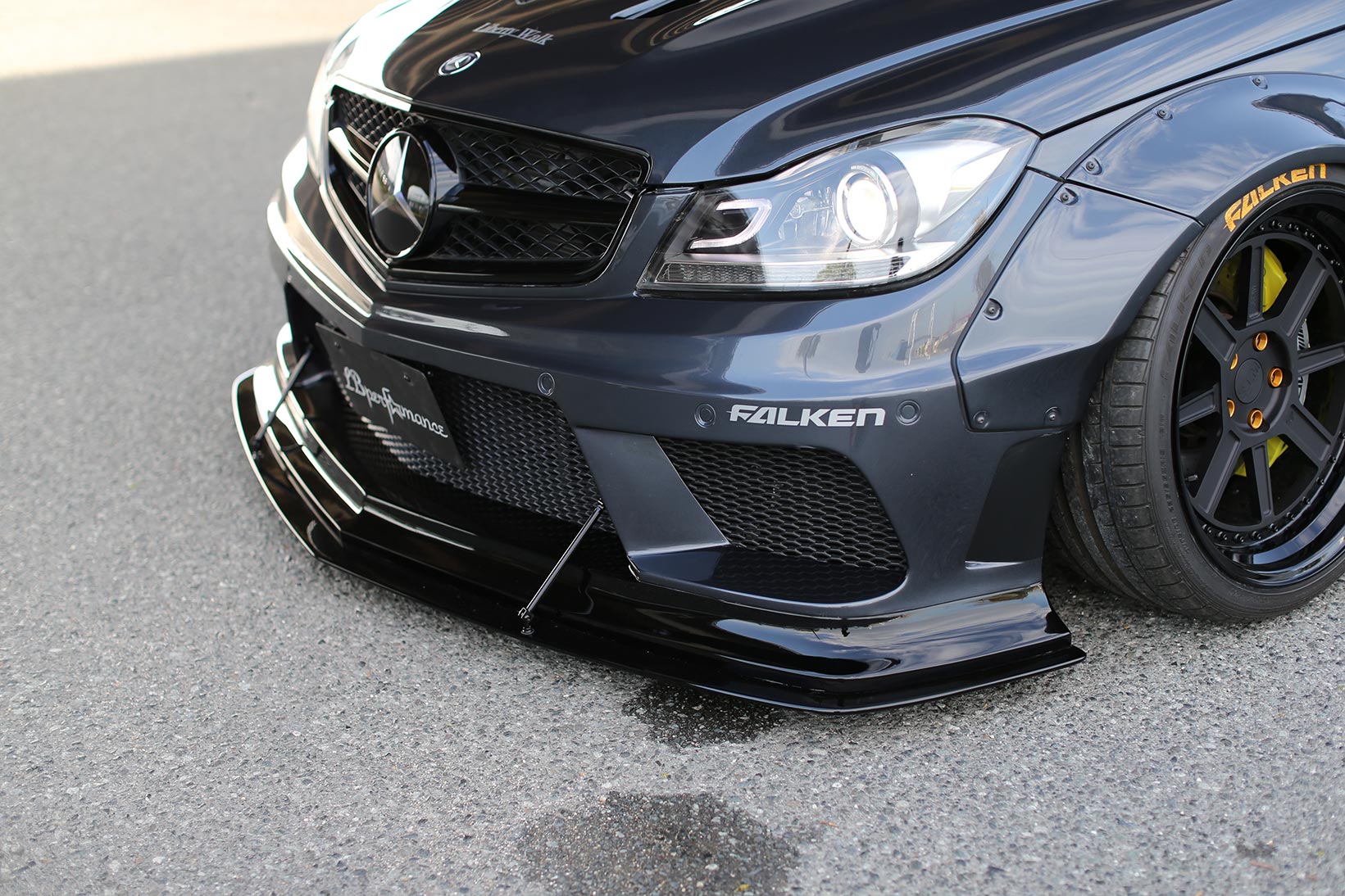 LB-WORKS MERCEDES-BENZ C63 coupe & sedan W20404