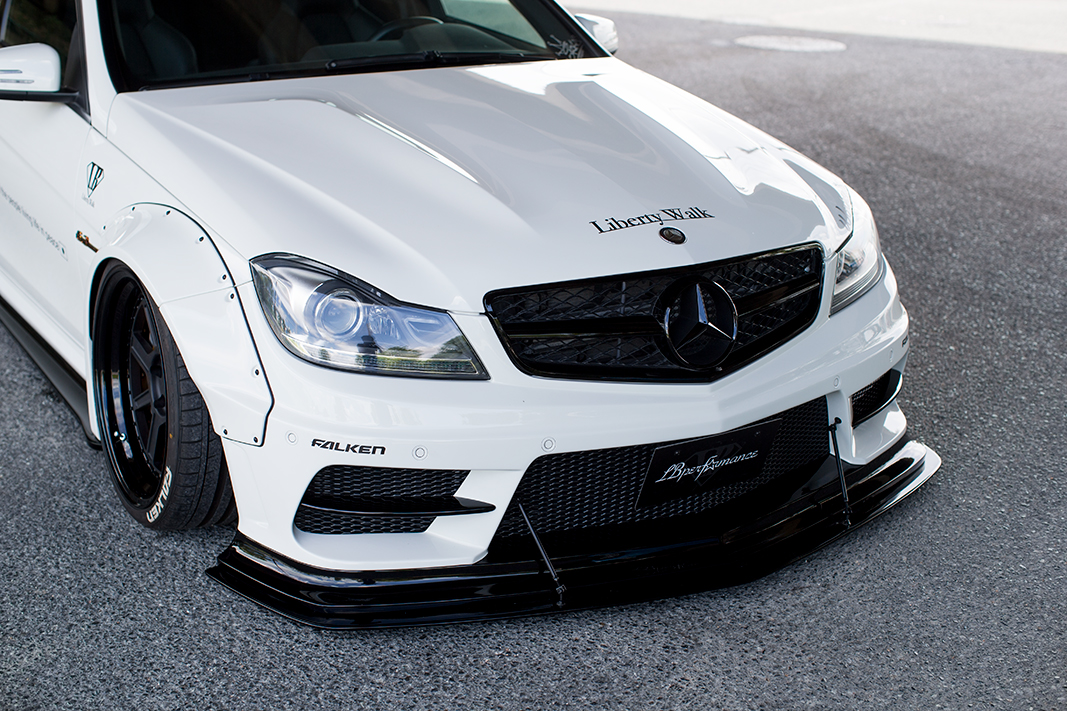 LB-WORKS MERCEDES-BENZ C63 coupe & sedan W20410