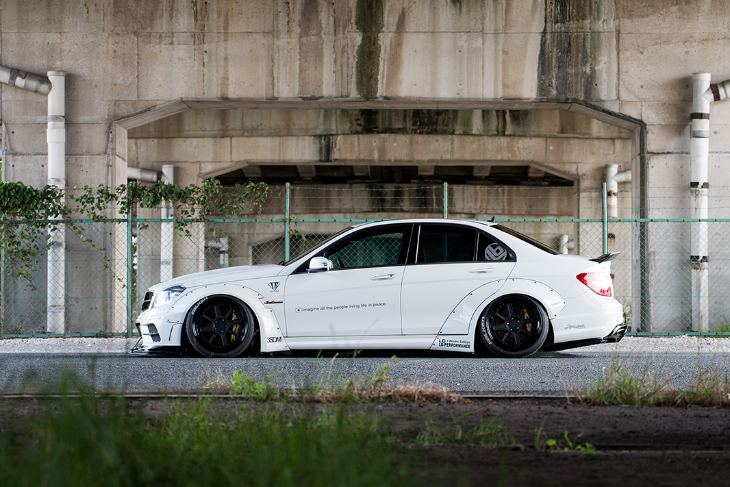 LB-WORKS MERCEDES-BENZ C63 coupe & sedan W20411