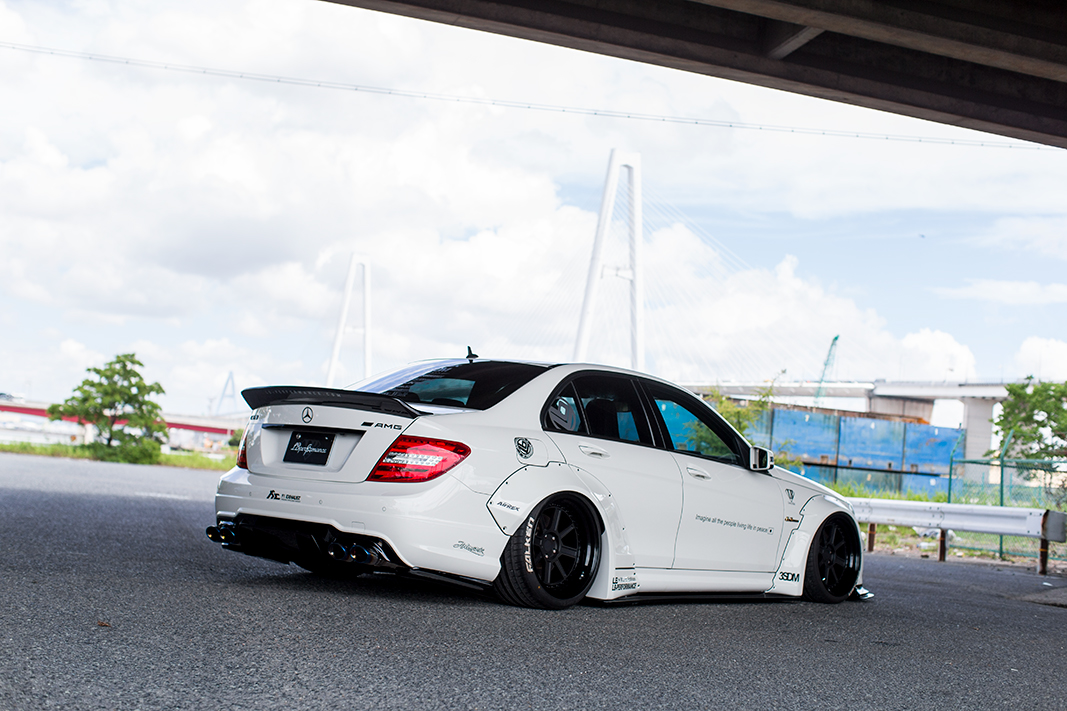 LB-WORKS MERCEDES-BENZ C63 coupe & sedan W20412