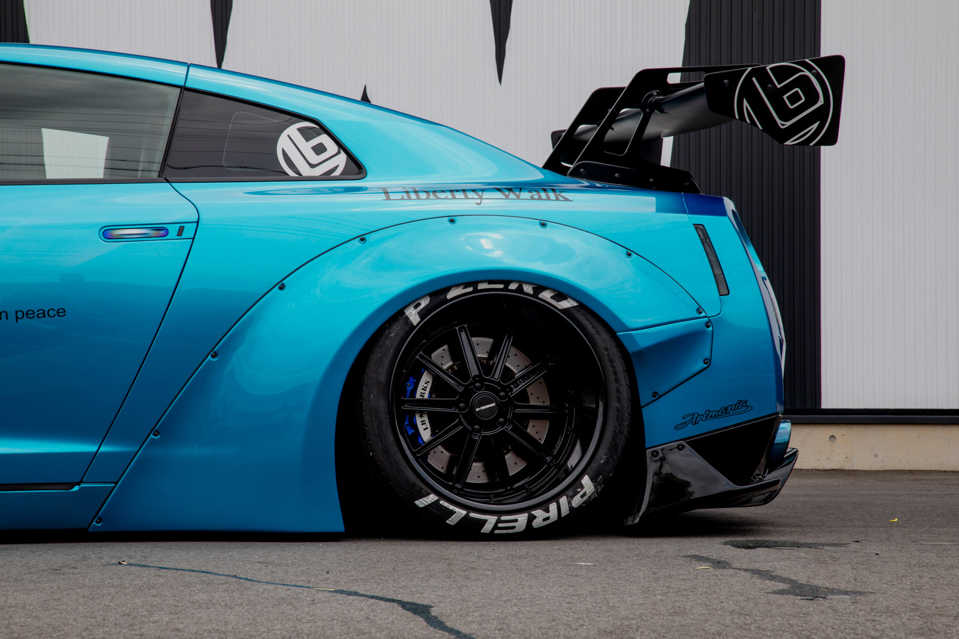 LB-WORKS-NISSAN-GT-R-R35-type-1-00015