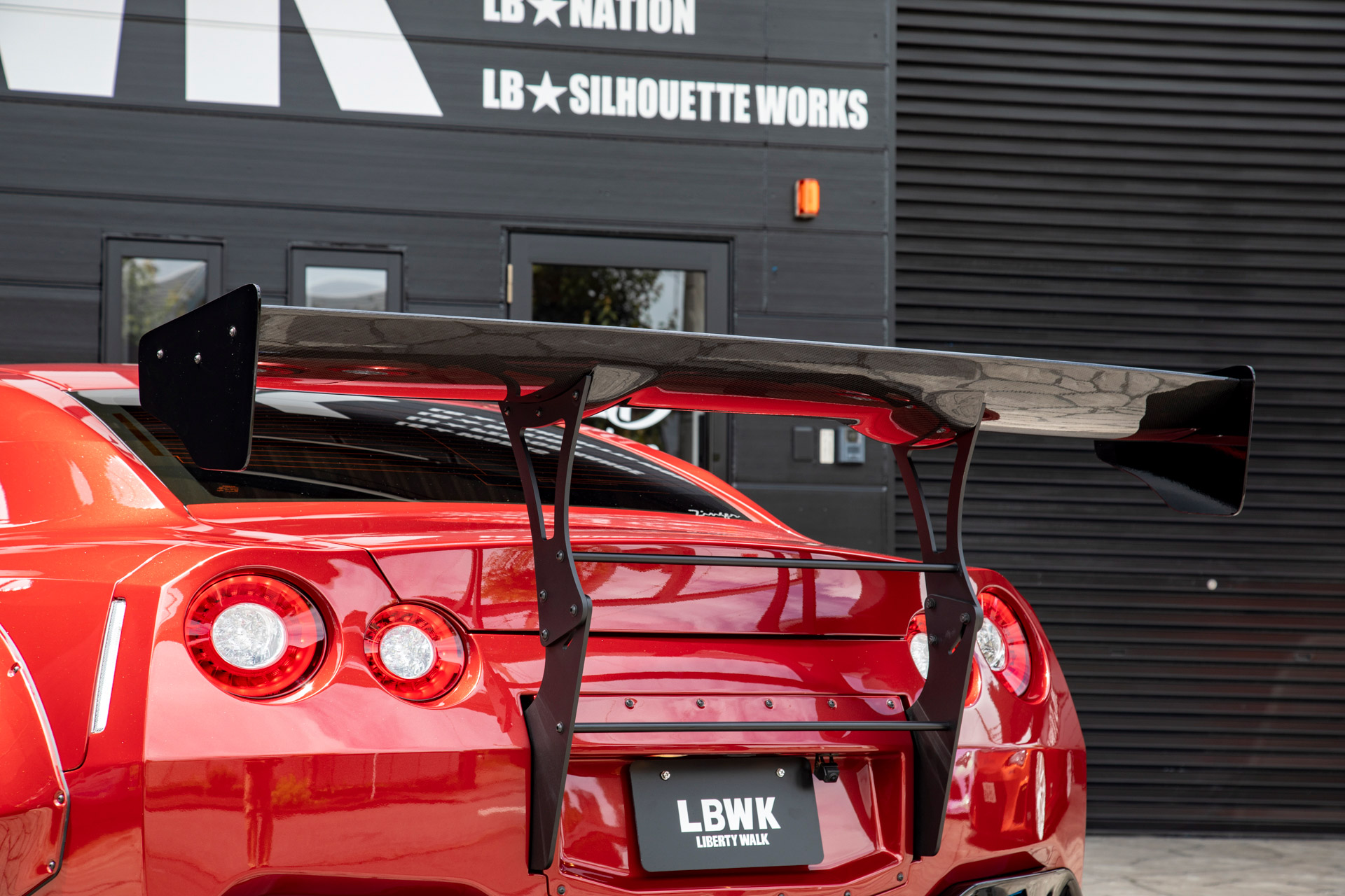 LB-WORKS-NISSAN-GT-R-R35-type-200004