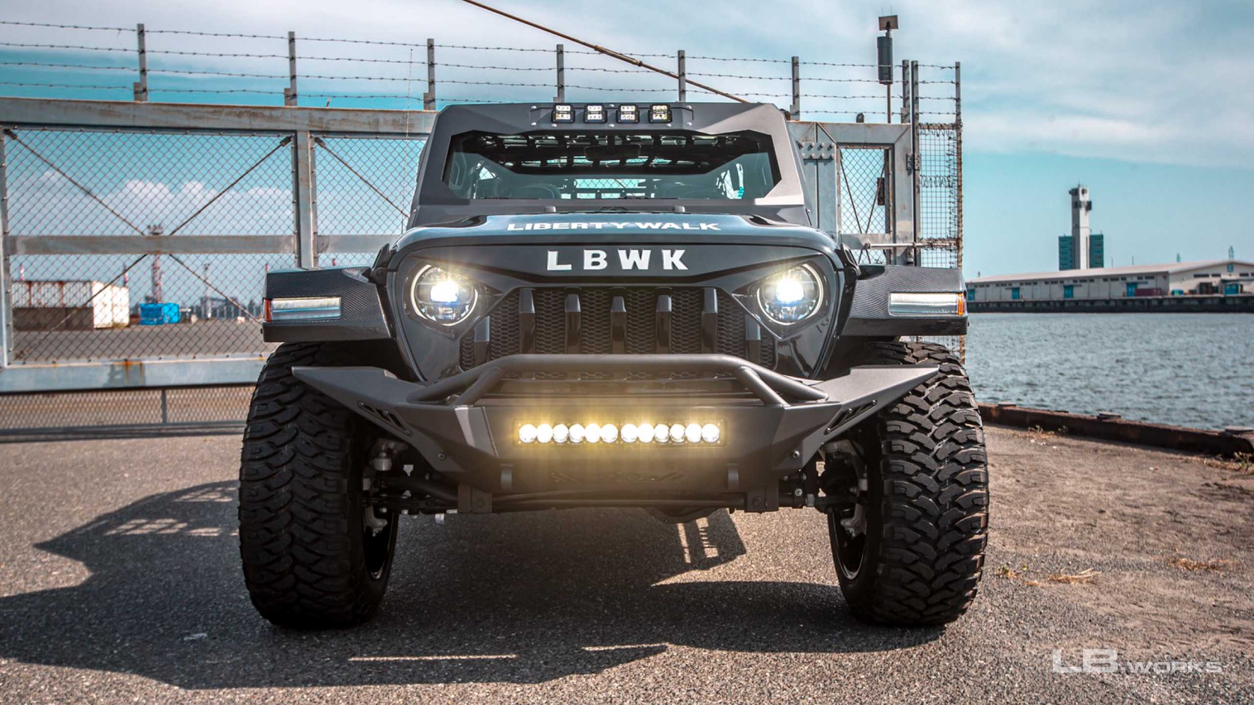LB-WORKS Wrangler (JL)07