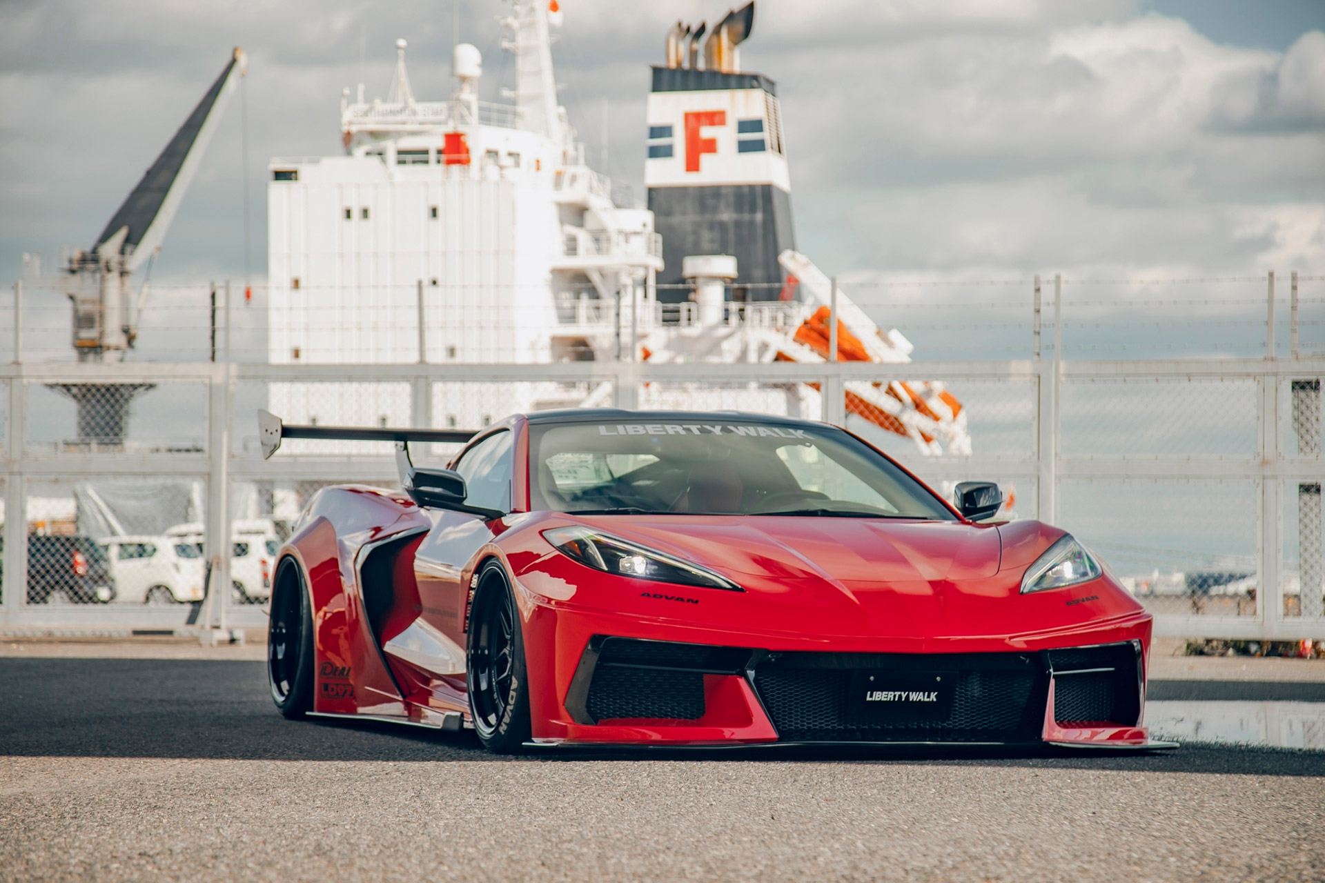 LB-Silhouette-WORKS-CHEVROLET-CORVETTE-C800009