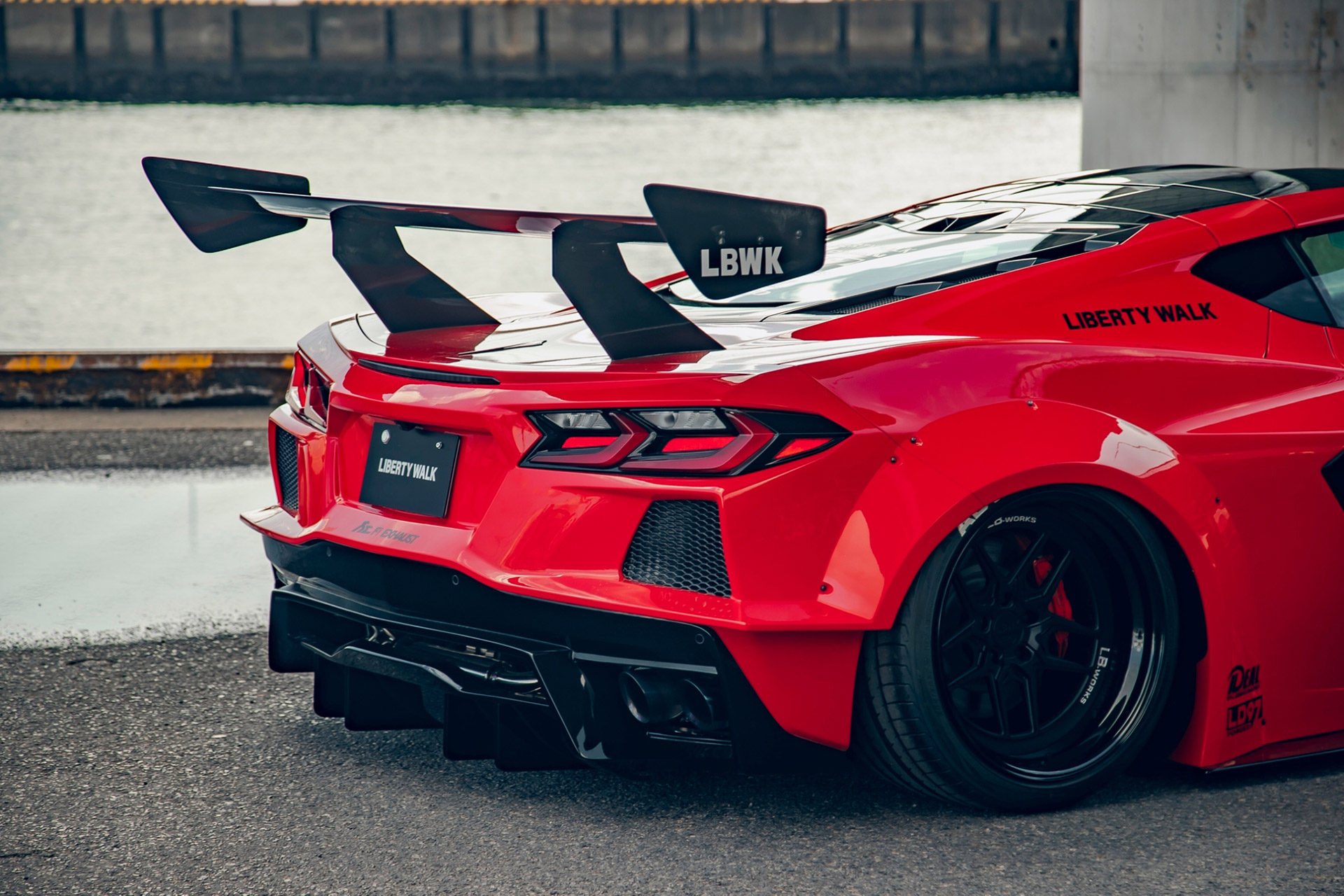 LB-Silhouette-WORKS-CHEVROLET-CORVETTE-C800013
