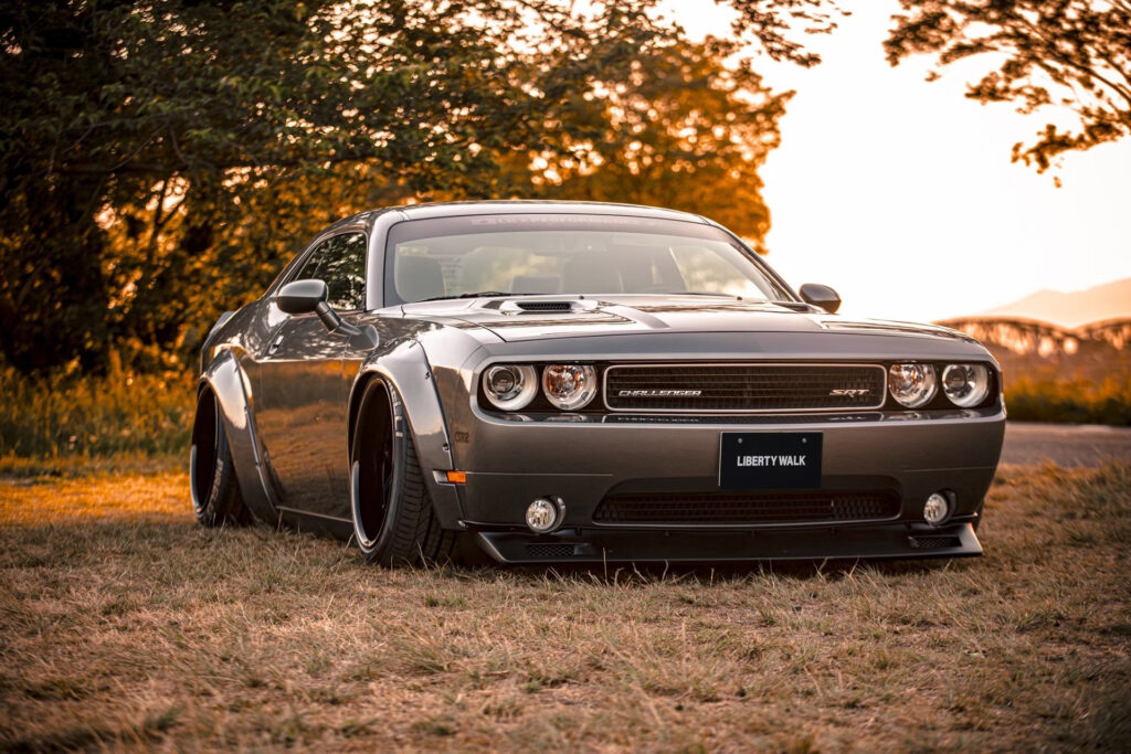 LB-WORKS-Dodge-Challenger-Complete