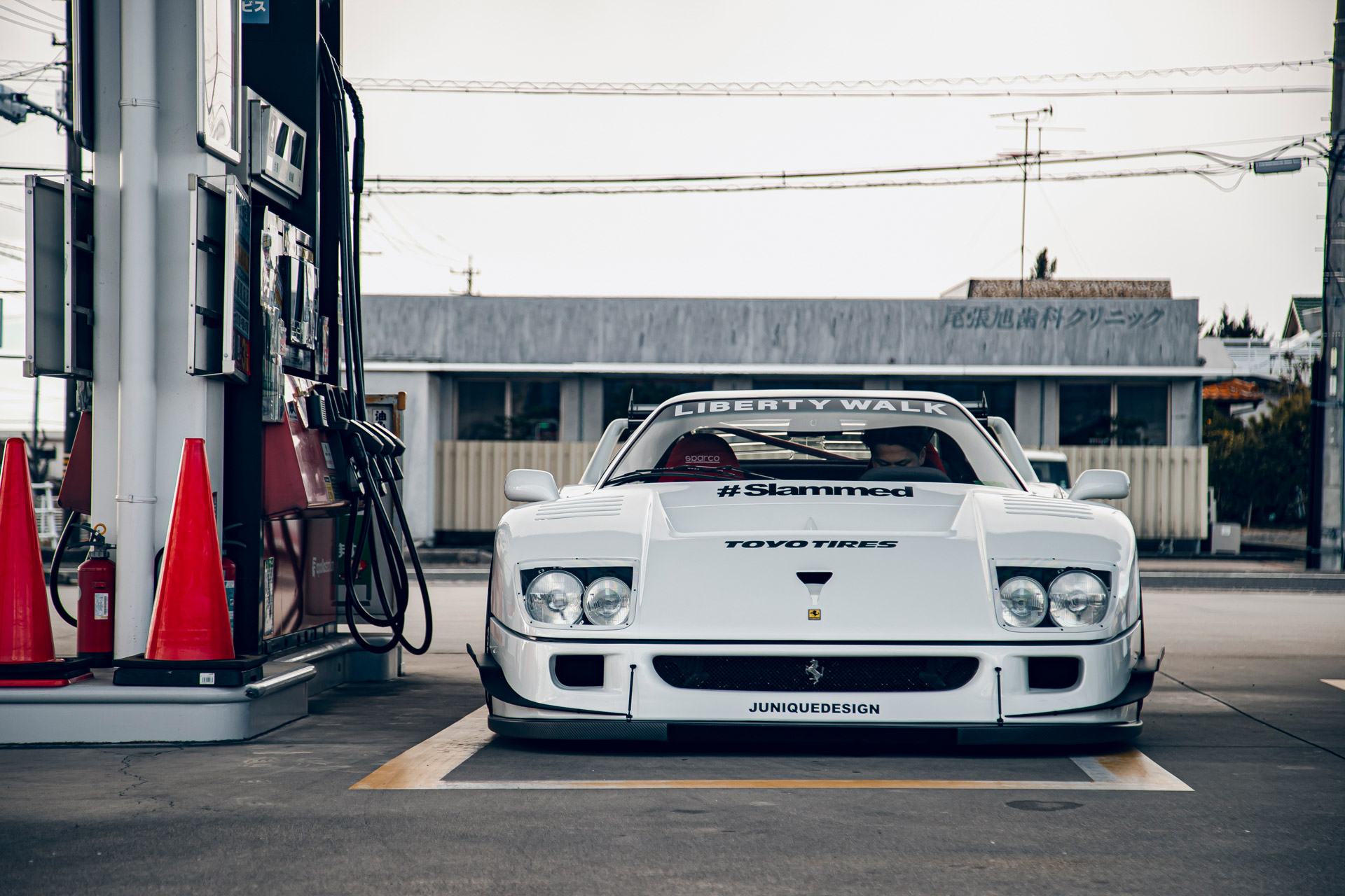 LB-WORKS FERRARI F40