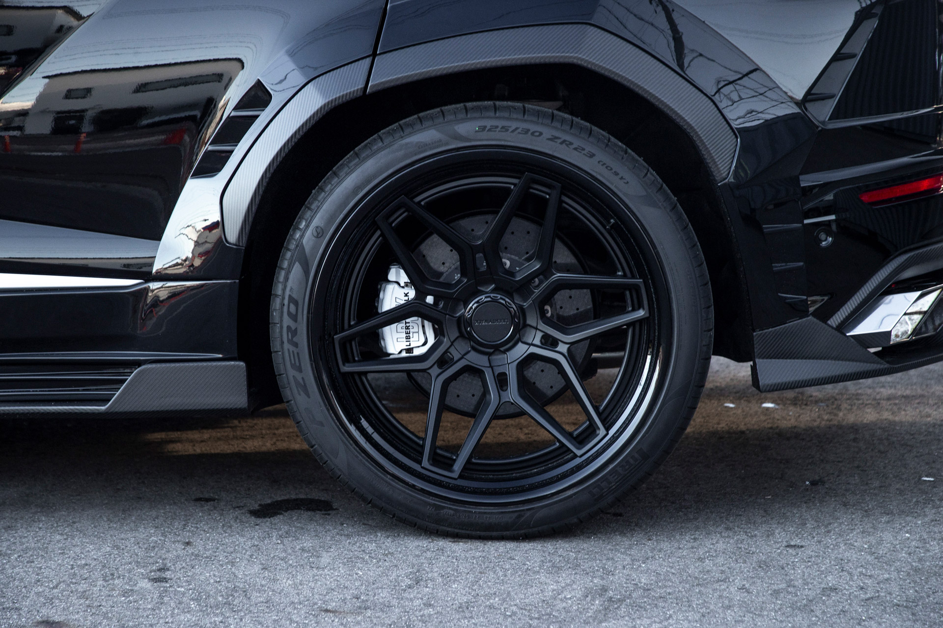 LB-WORKS-Lamborghini-URUS00009