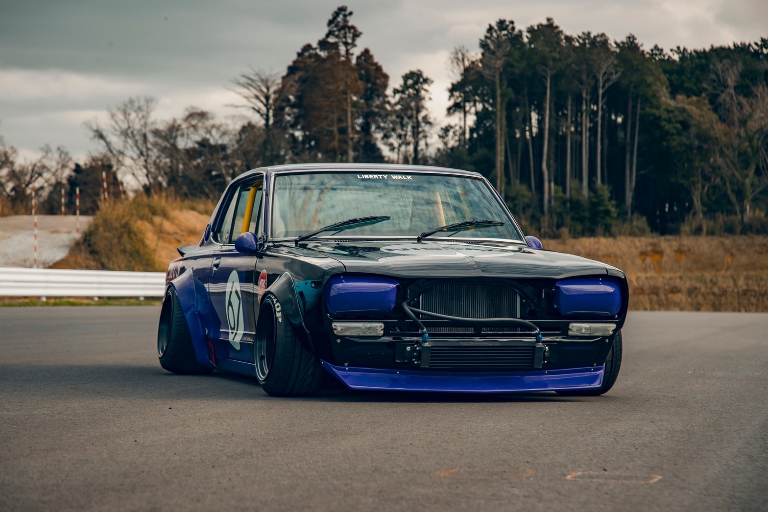 LB★ワークス NISSAN HAKOSUKA00010