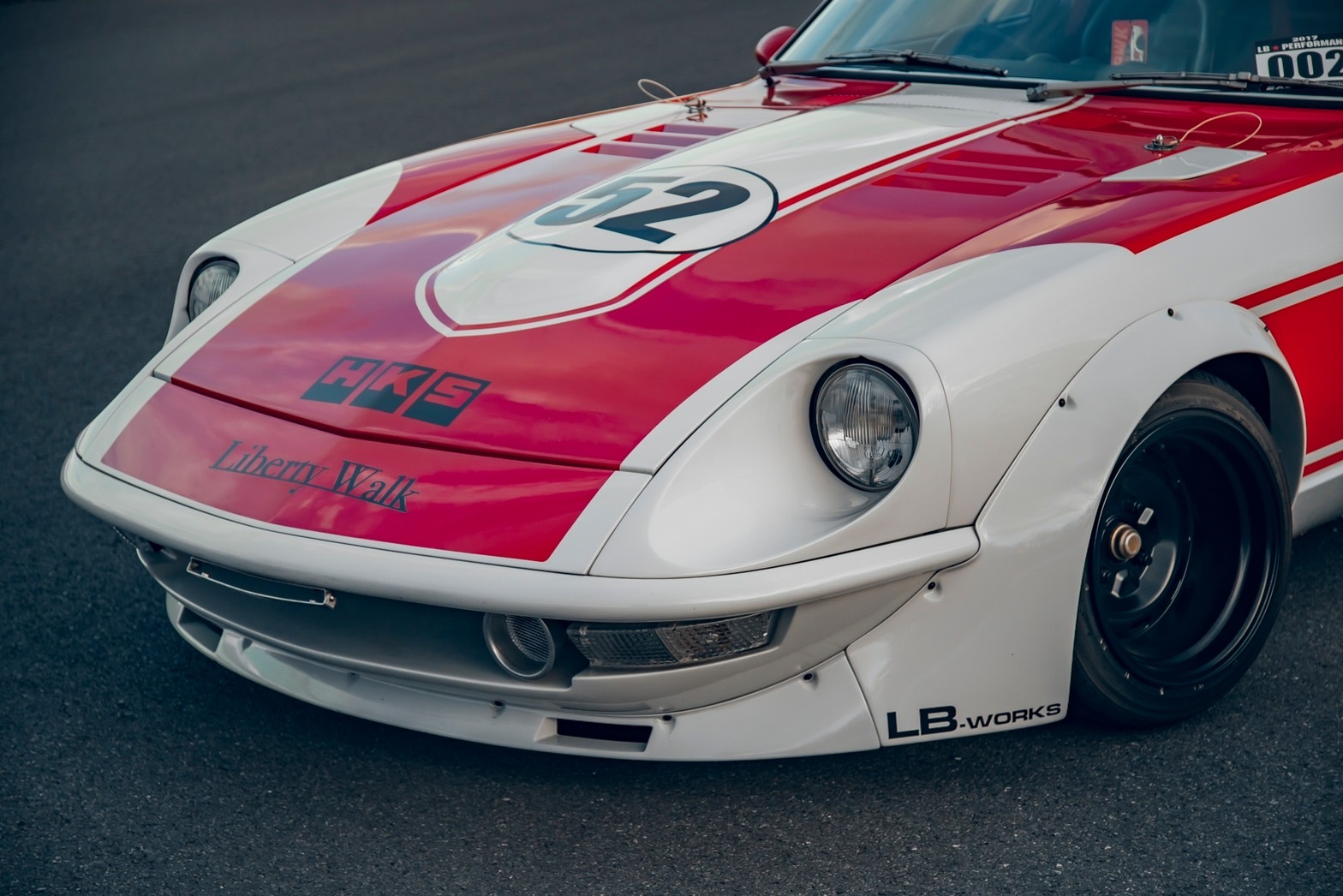 LB★ワークス NISSAN S30Z(240Z)