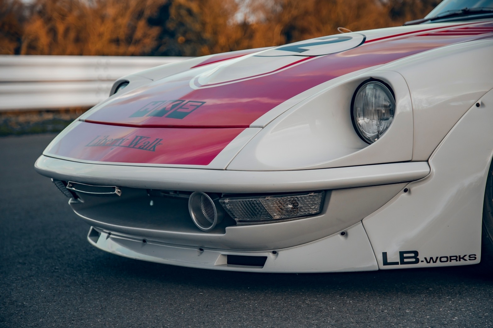 LB★ワークス NISSAN S30Z(240Z)