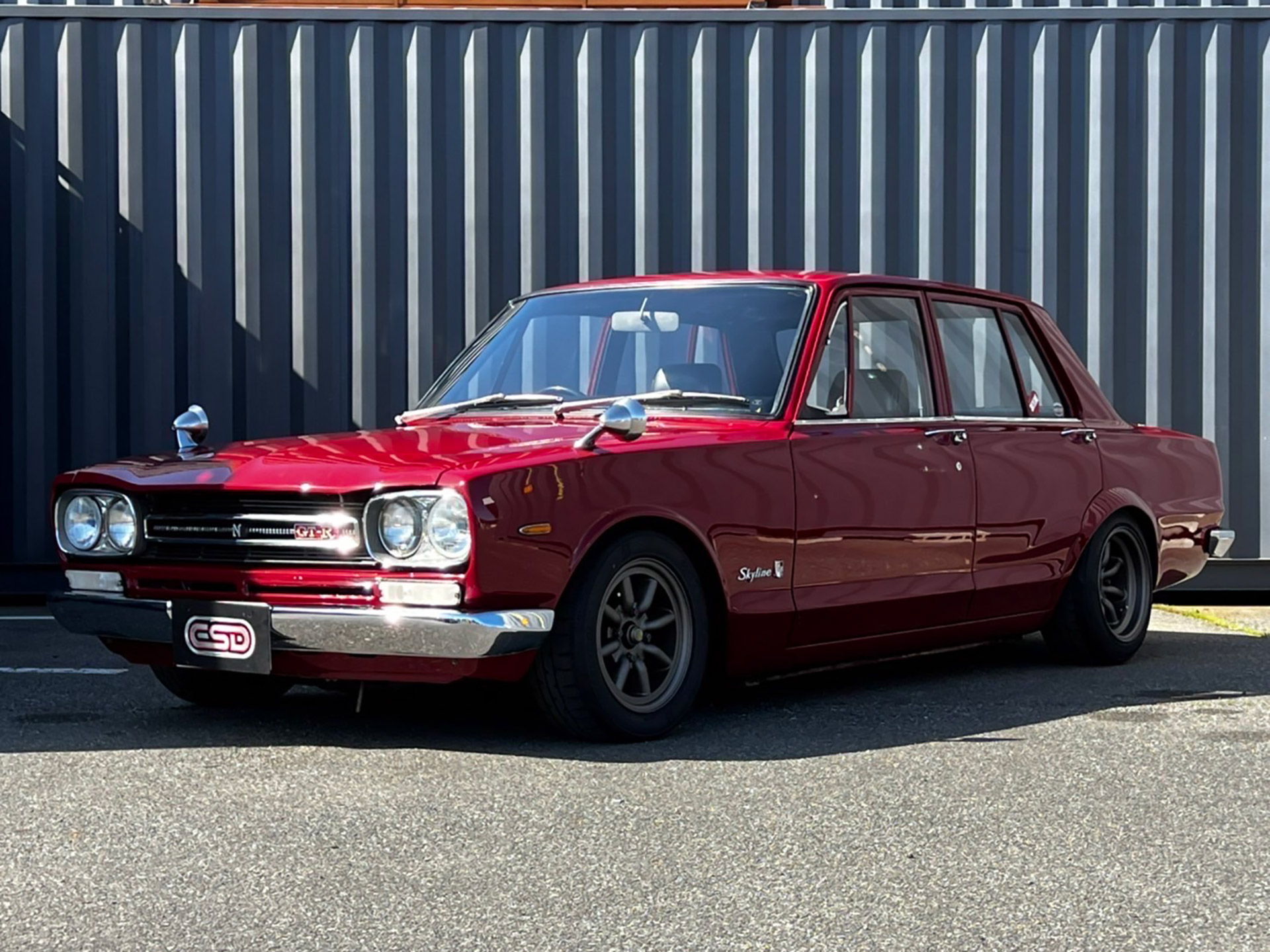 1971 NISSAN SKYLINE “HAKOSUKA” 2000 GT