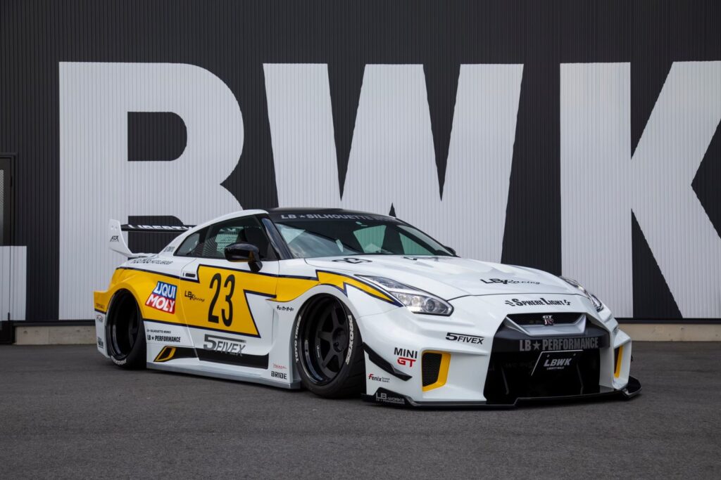 LB-Silhouette WORKS GT NISSAN R35 GT-R_27