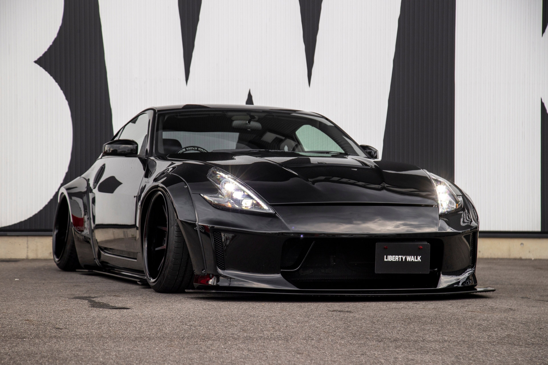 LB-WORKS NISSAN Z33