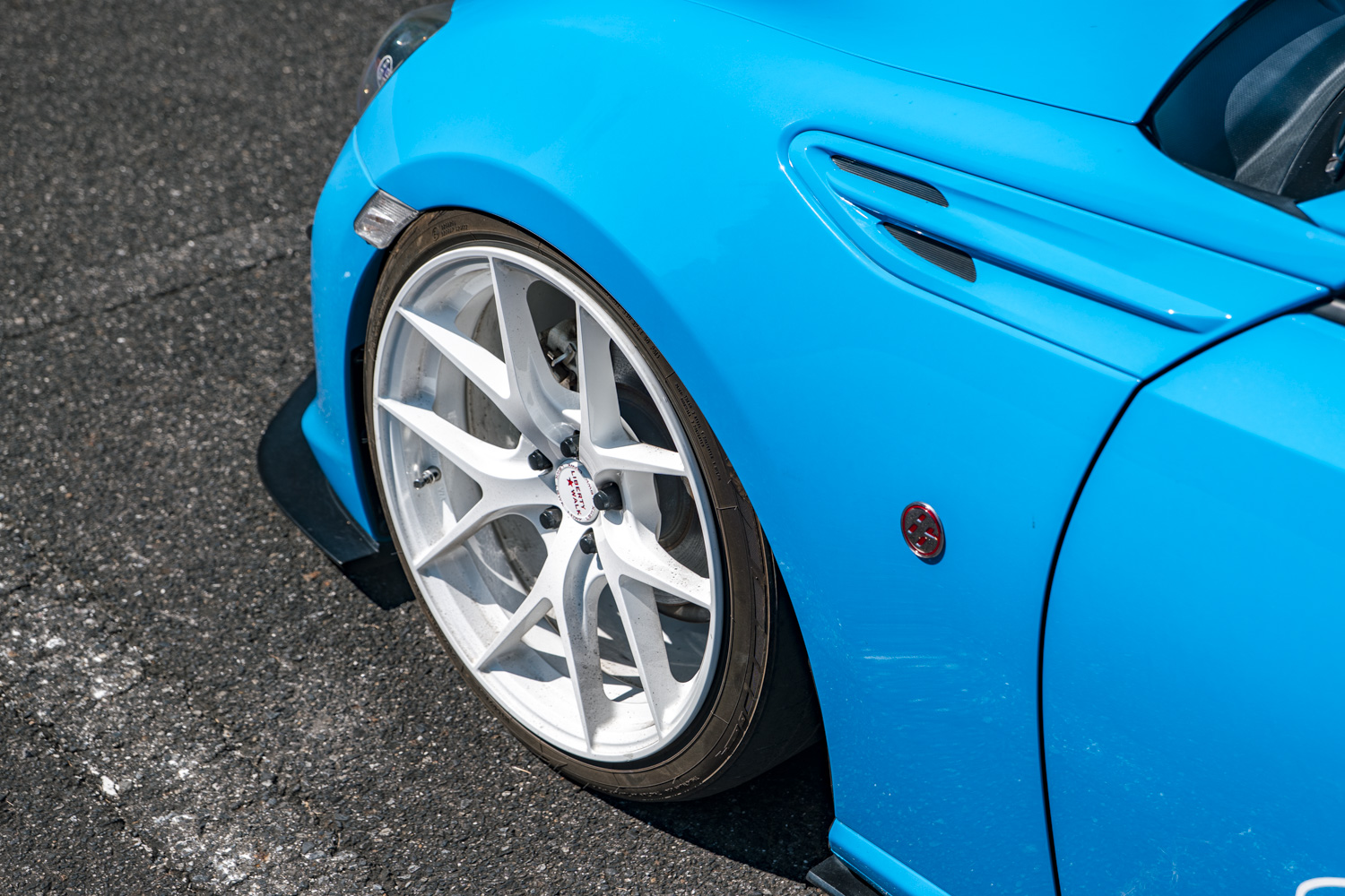 LB-STANCE TOYOTA 8630