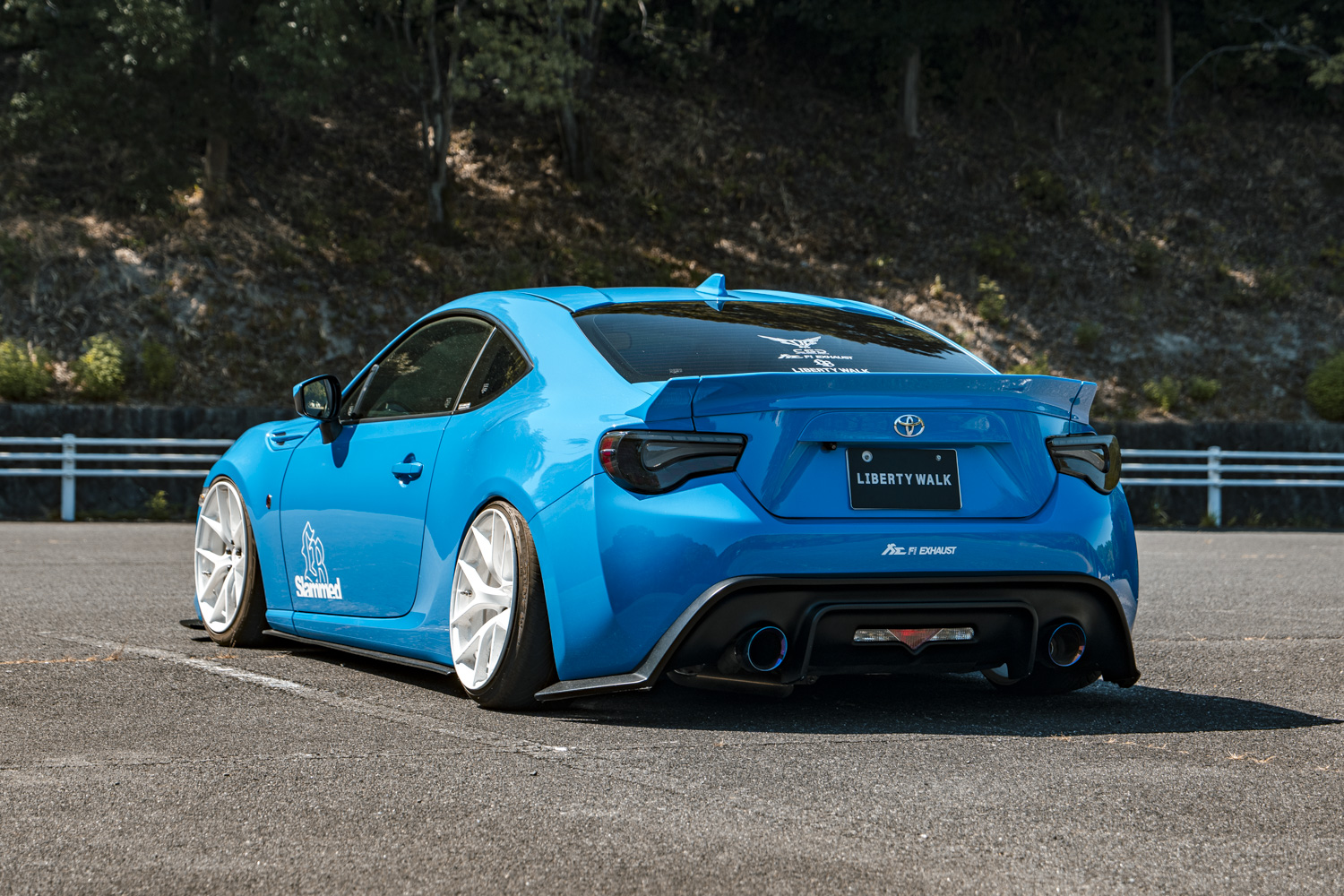 LB-STANCE TOYOTA 865