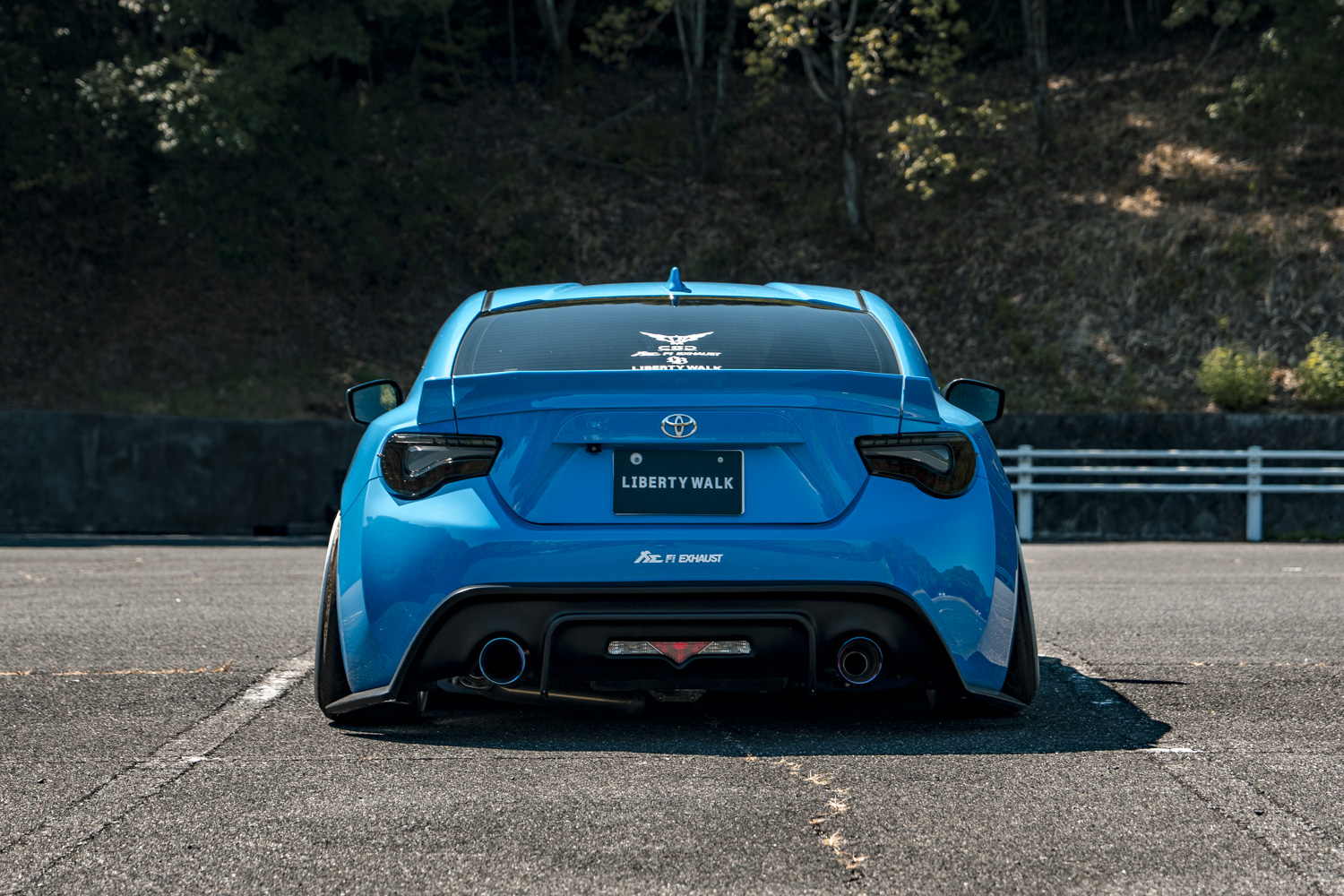 LB-STANCE TOYOTA 866