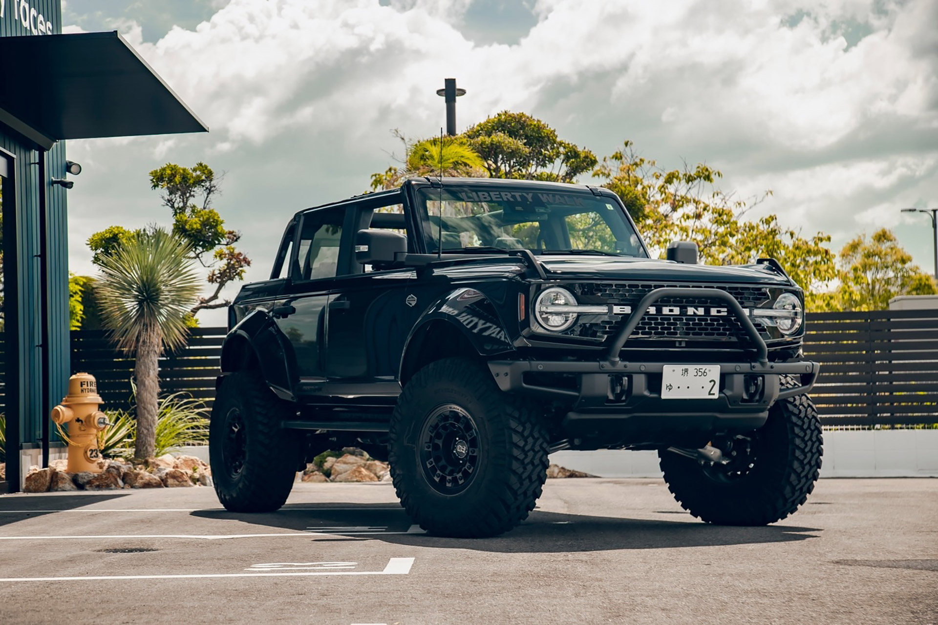LB-WORKS FORD BRONCO00001