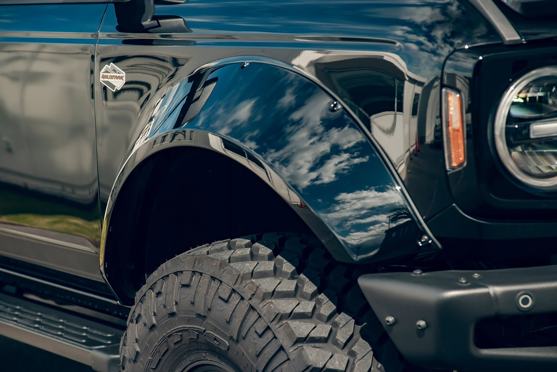 LB-WORKS FORD BRONCO00004