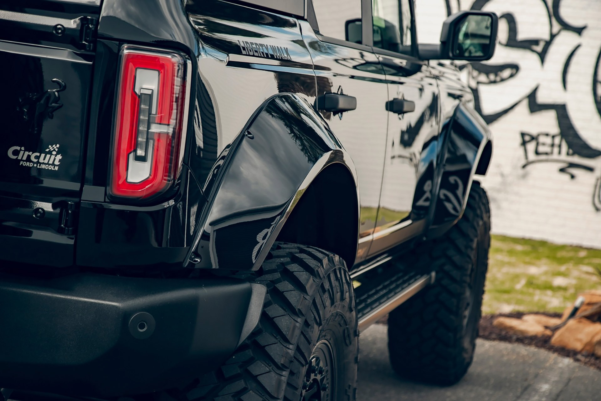 LB-WORKS FORD BRONCO00008