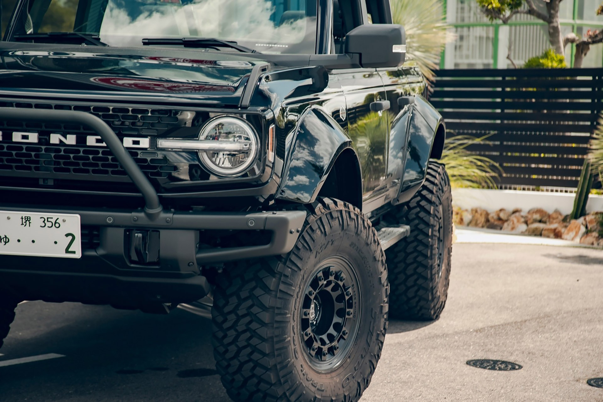 LB-WORKS FORD BRONCO00009