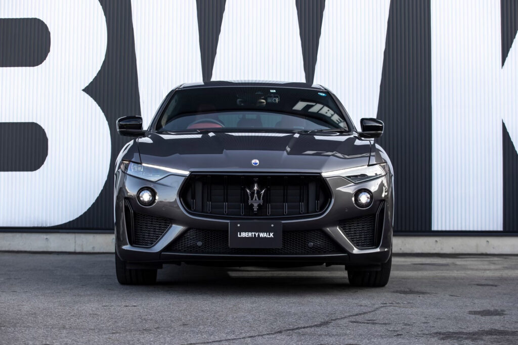 Maserati-Levante-TROFEO00001