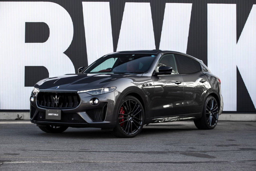 Maserati-Levante-TROFEO00003