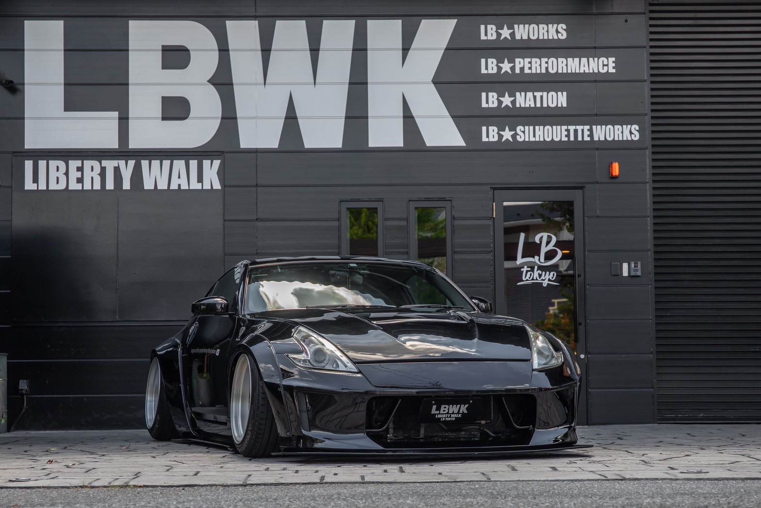 LB-WORKS NISSAN Z33