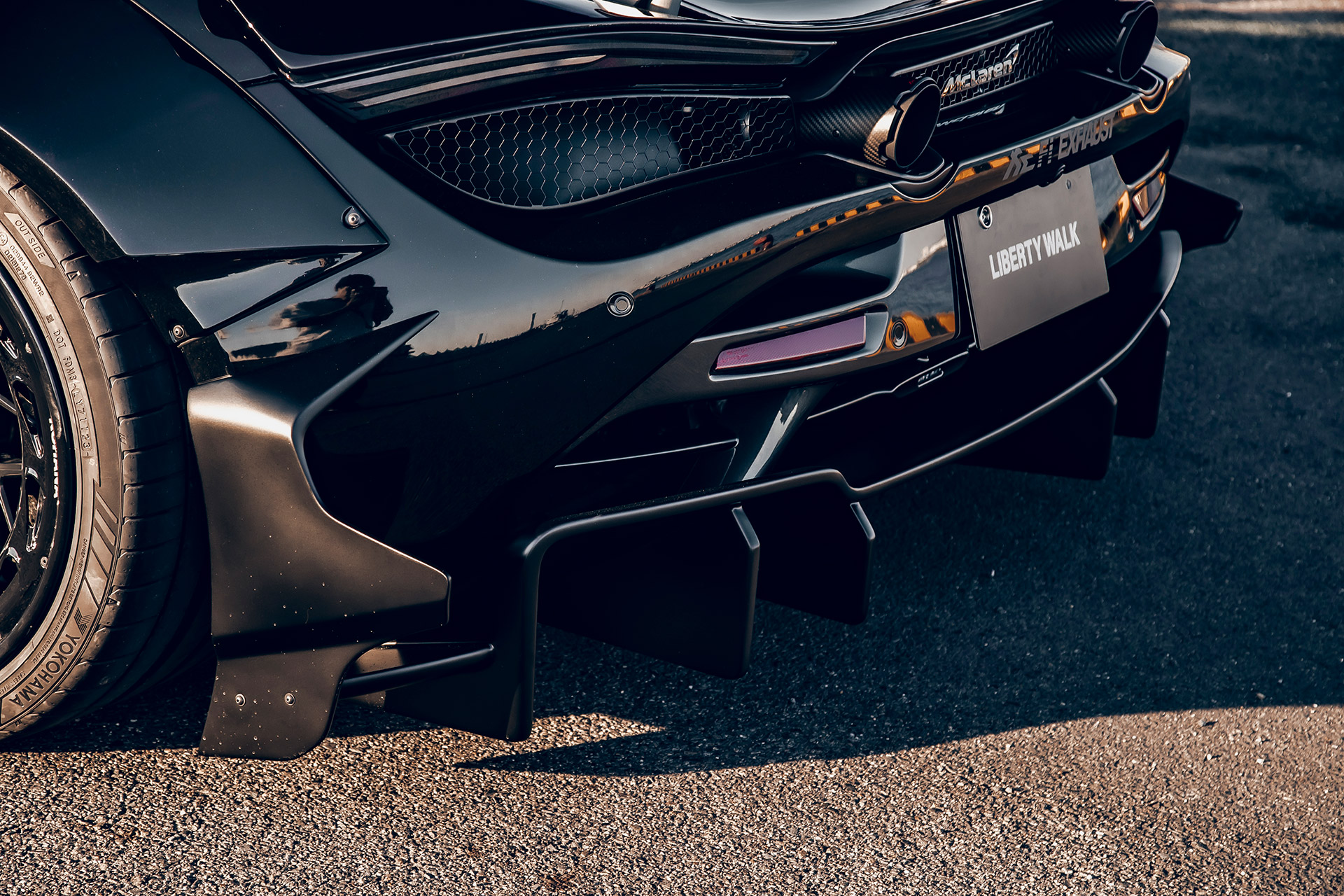 720S_106