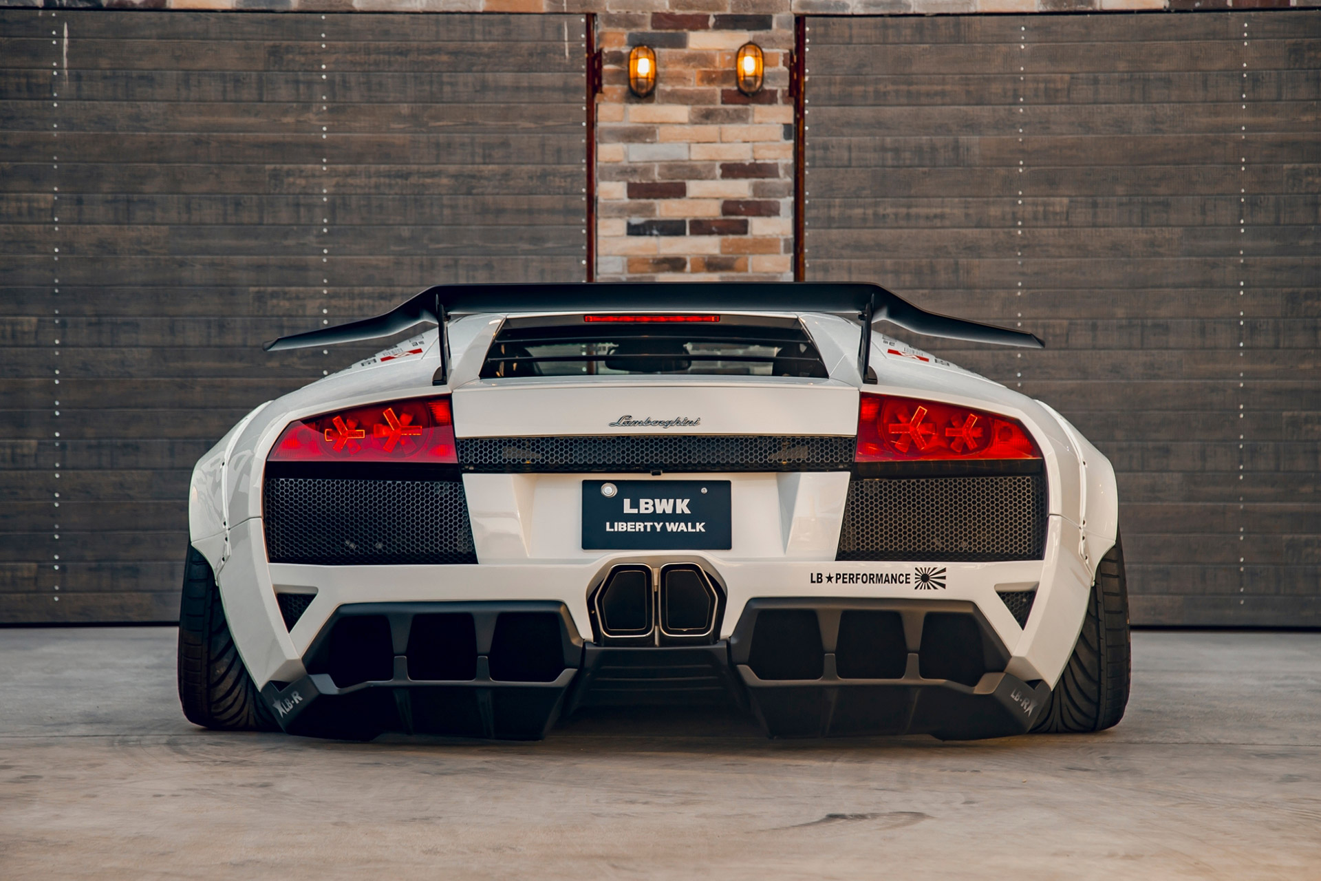 LB-WORKS-Lamborghini-Murciélago-LP620-4-limited-2000005