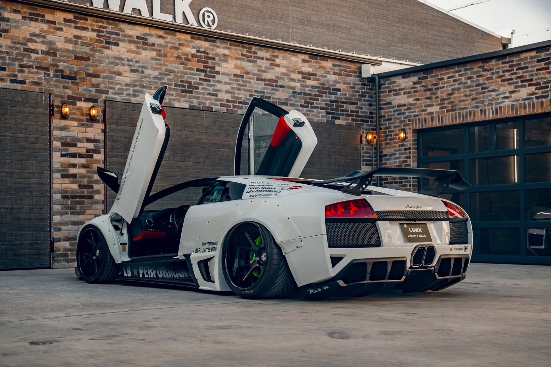 LB-WORKS-Lamborghini-Murciélago-LP620-4-limited-2000006