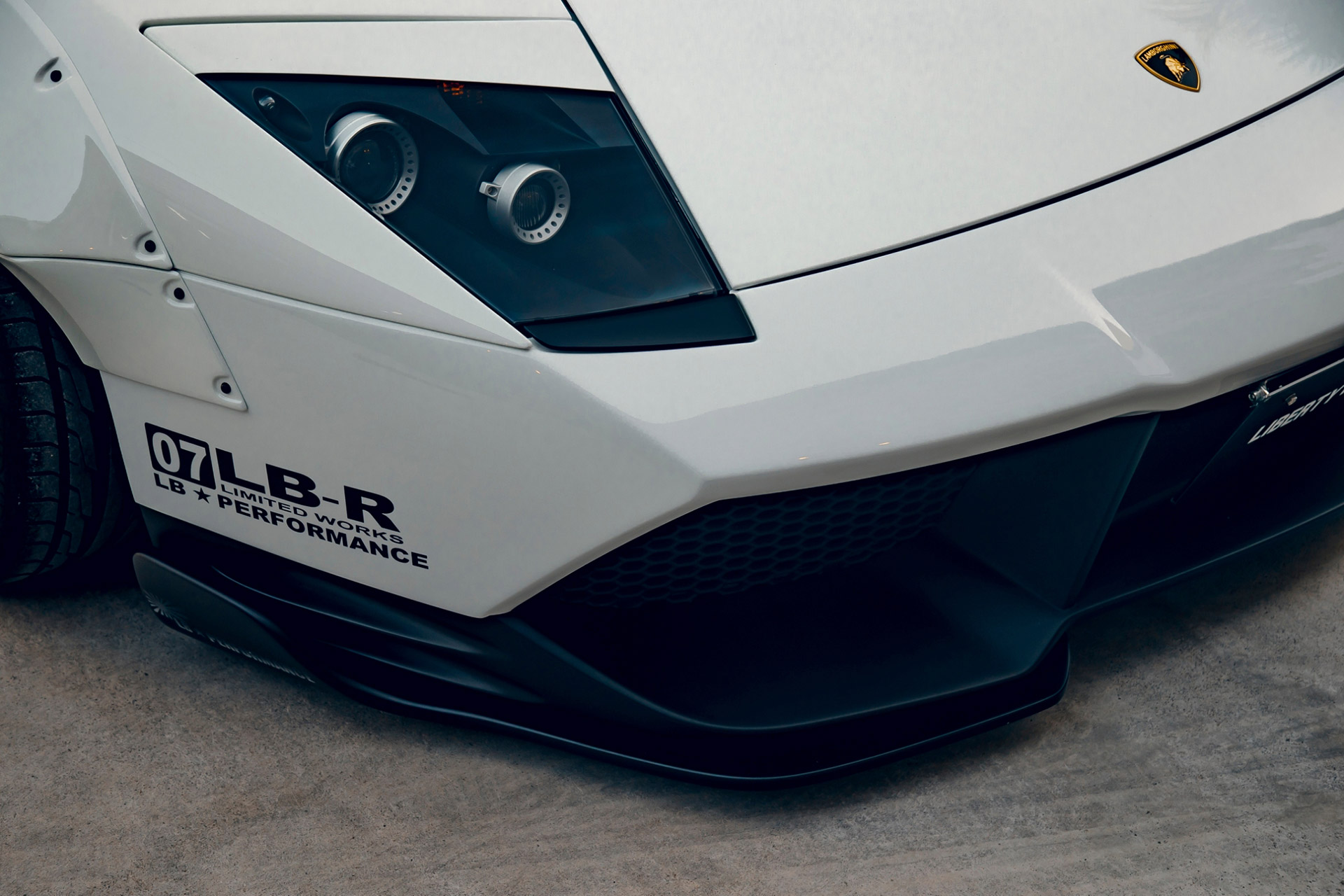 LB-WORKS-Lamborghini-Murciélago-LP620-4-limited-2000008