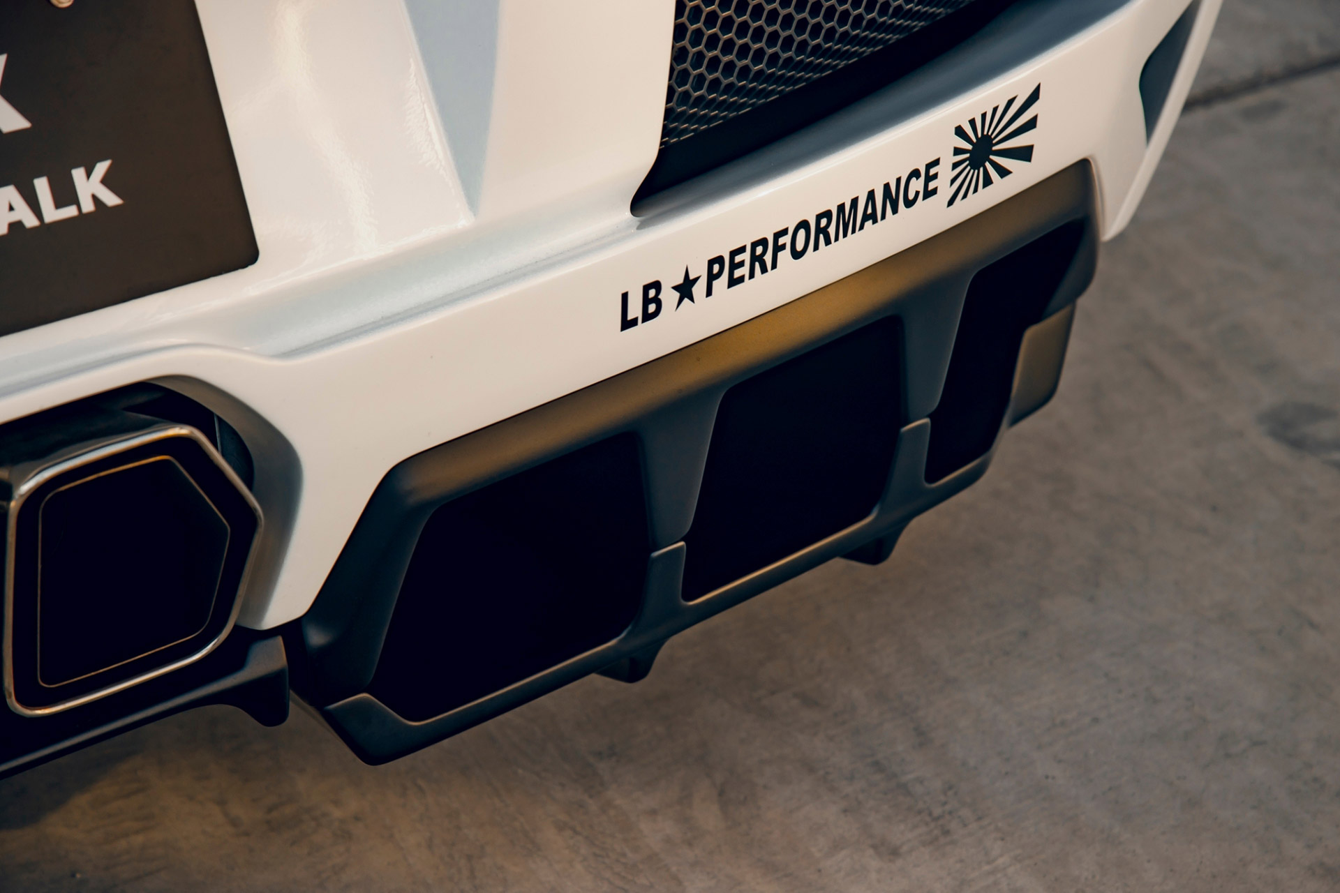 LB-WORKS-Lamborghini-Murciélago-LP620-4-limited-2000024