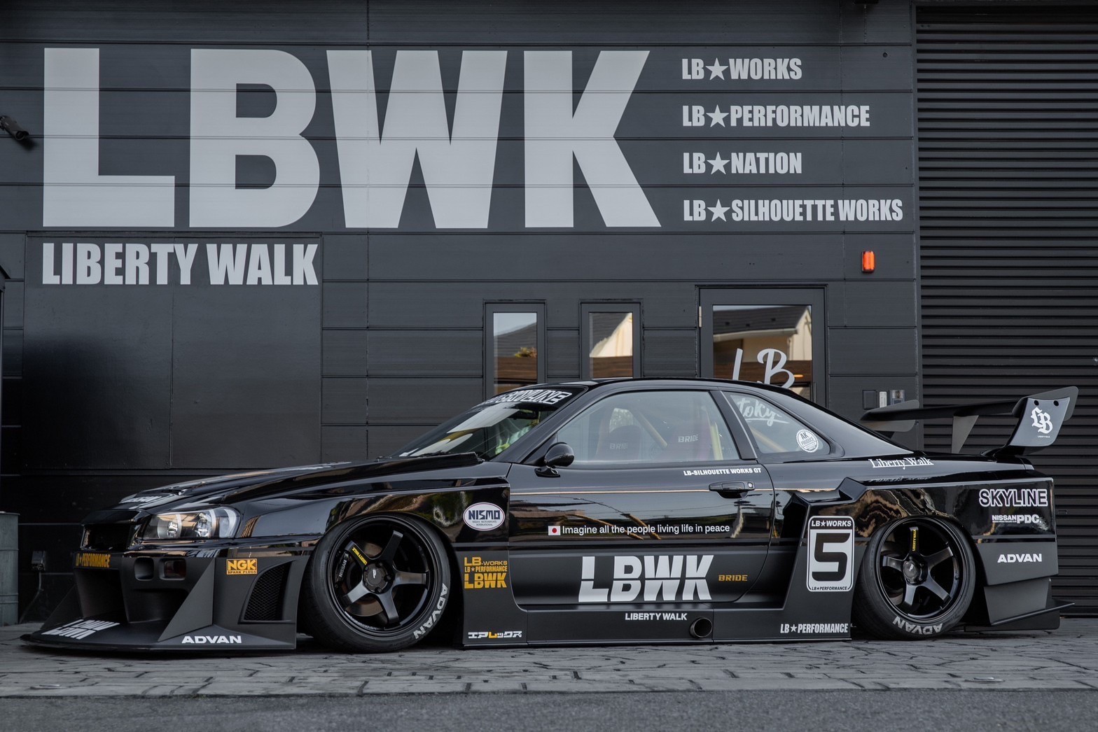 LB-ER34 Super Silhouette SKYLINE00001