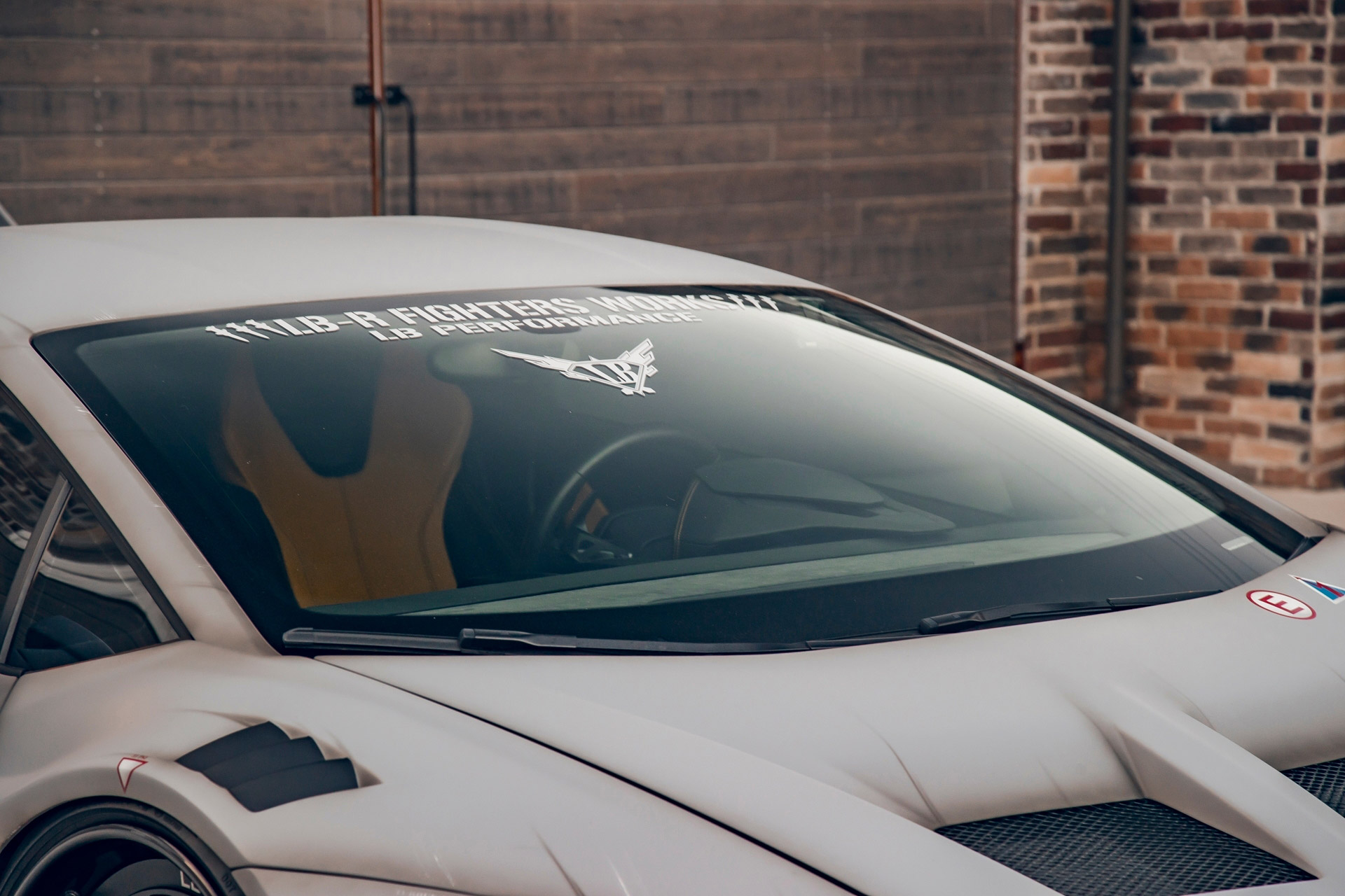 LB-Silhouette-WORKS-GT-Lamborghini-Huracán-Fighter00014