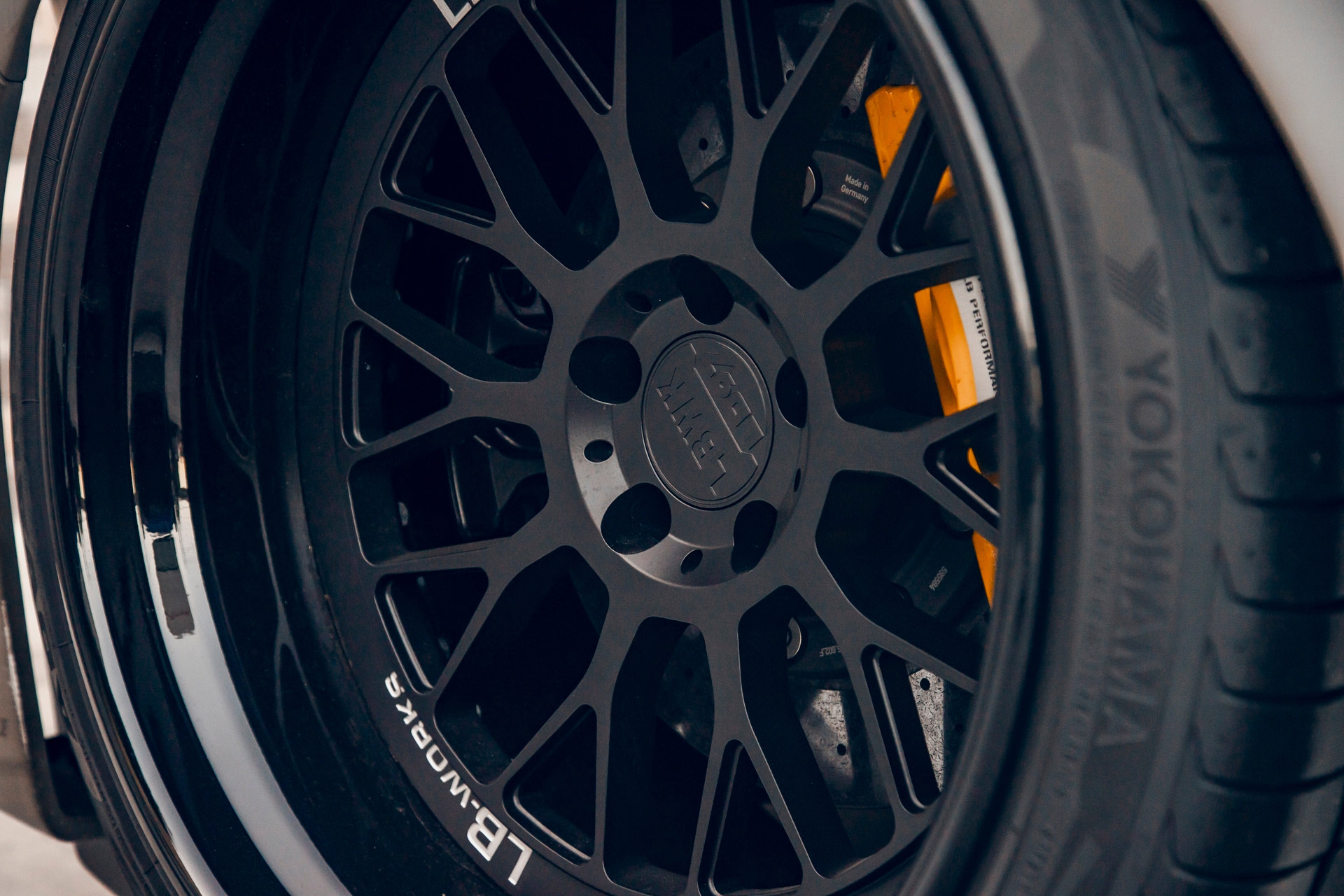 LB-Silhouette-WORKS-GT-Lamborghini-Huracán-Fighter00023