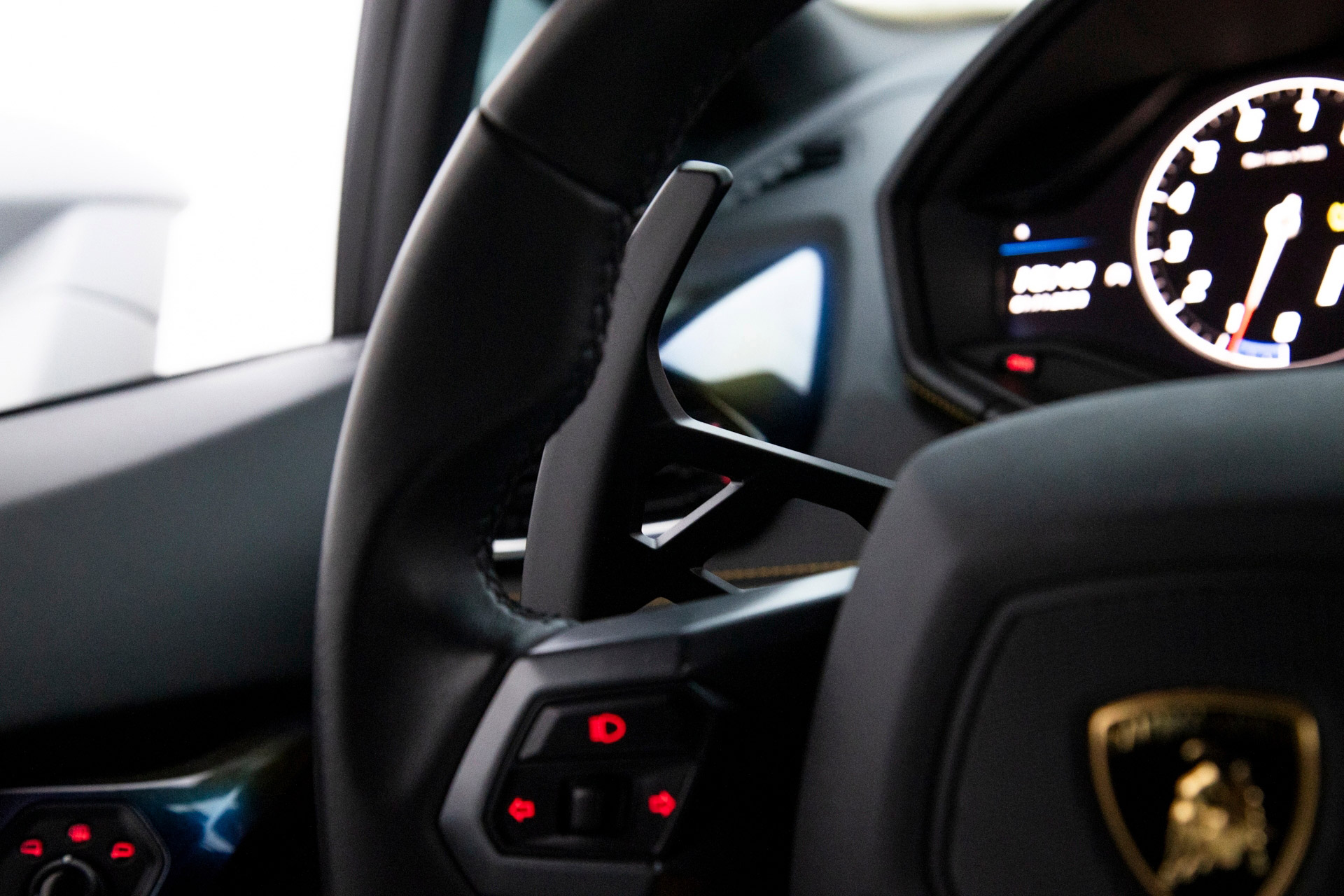 LB-Silhouette-WORKS-GT-Lamborghini-Huracán-Fighter00039